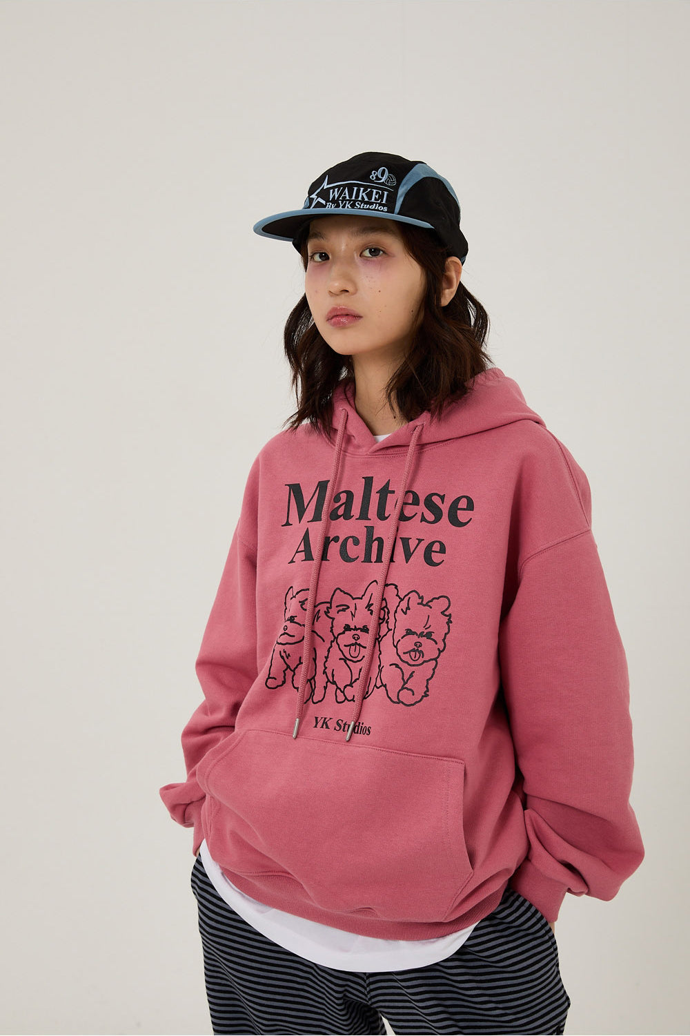 WAIKEI -  Maltese archive line graphic hood DUST PINK