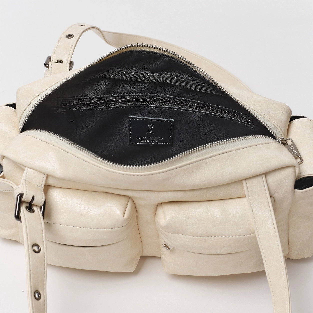 SAMO ONDOH - pocket utility bag M  savage cream