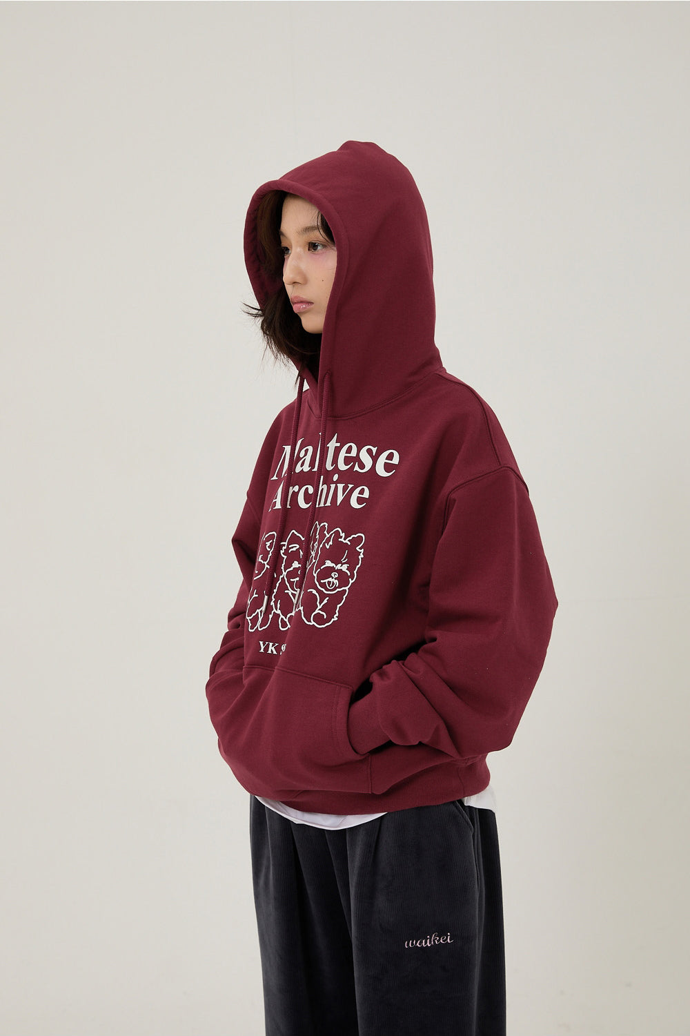 WAIKEI -  Maltese archive line graphic hood BURGUNDY