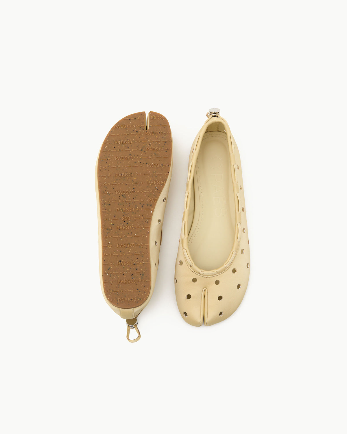 Paes - Leather String Flat / Cheese