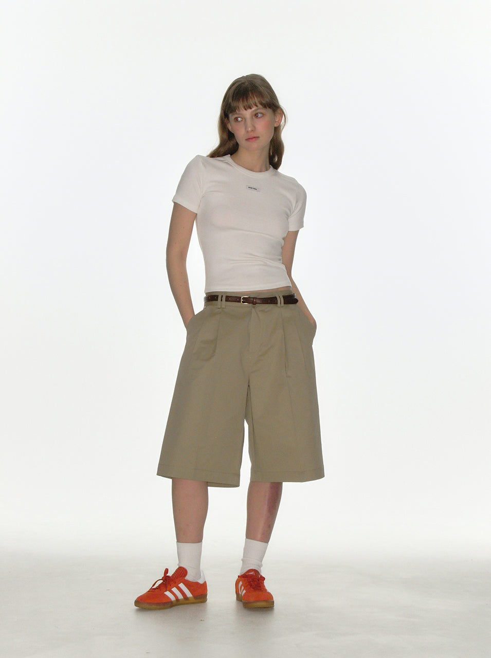 CRANK -  RIVET BERMUDA PANTS_BEIGE