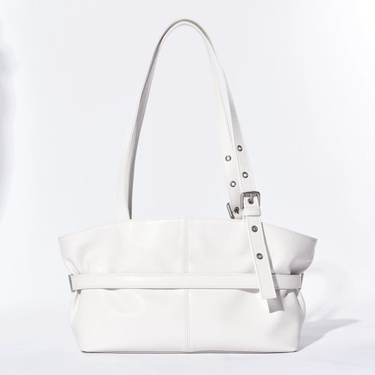 SAMO ONDOH - le belt bag M goat cream