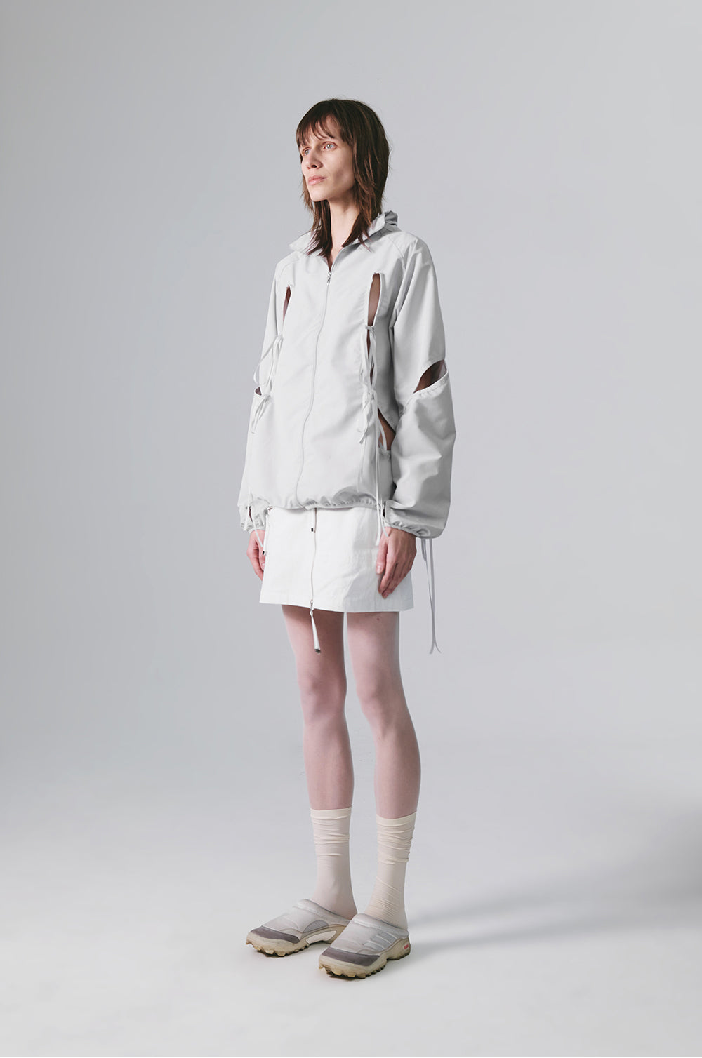 NACHE- CUT-OUT WIND BREAKER (UNISEX) LIGHT GRAY