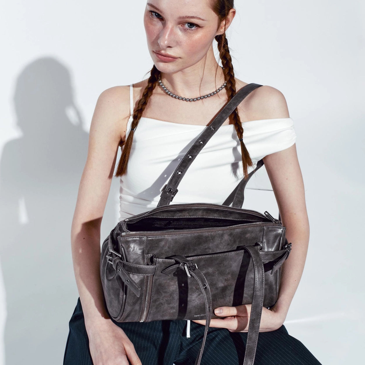 SAMO ONDOH - nouvelle bag M baked gray (DISPATCH IN 48HRS)