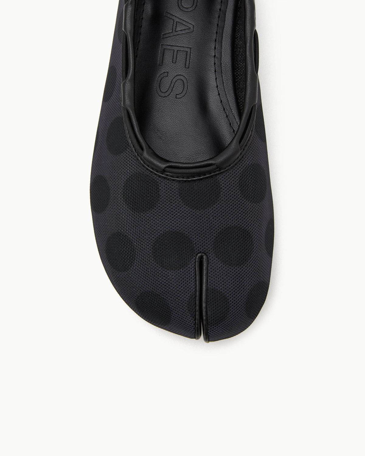 Paes - Mesh Air String Flat / Dot Black