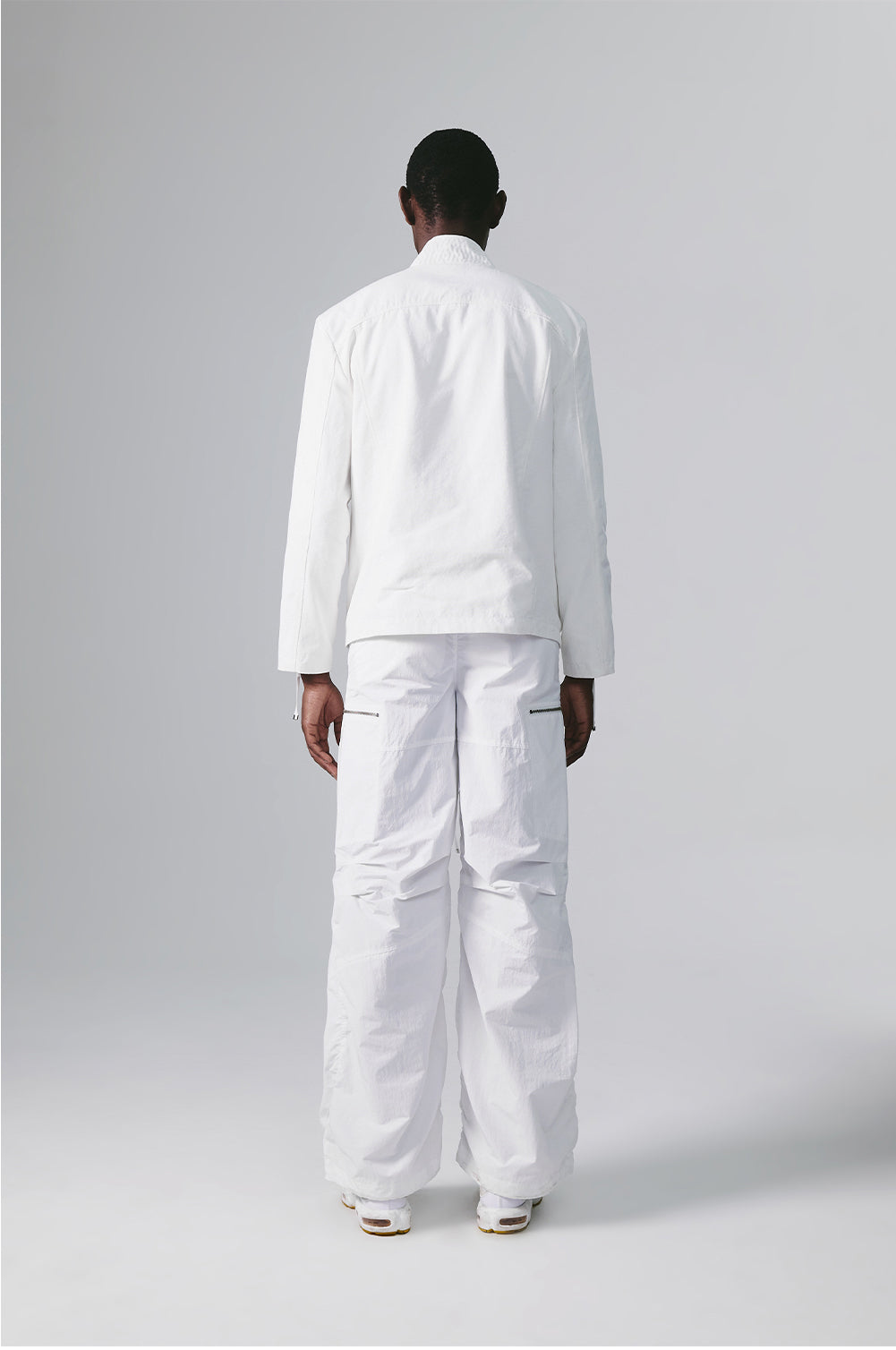 NACHE- PUCKERING JOGGER PANTS (UNISEX) WHITE