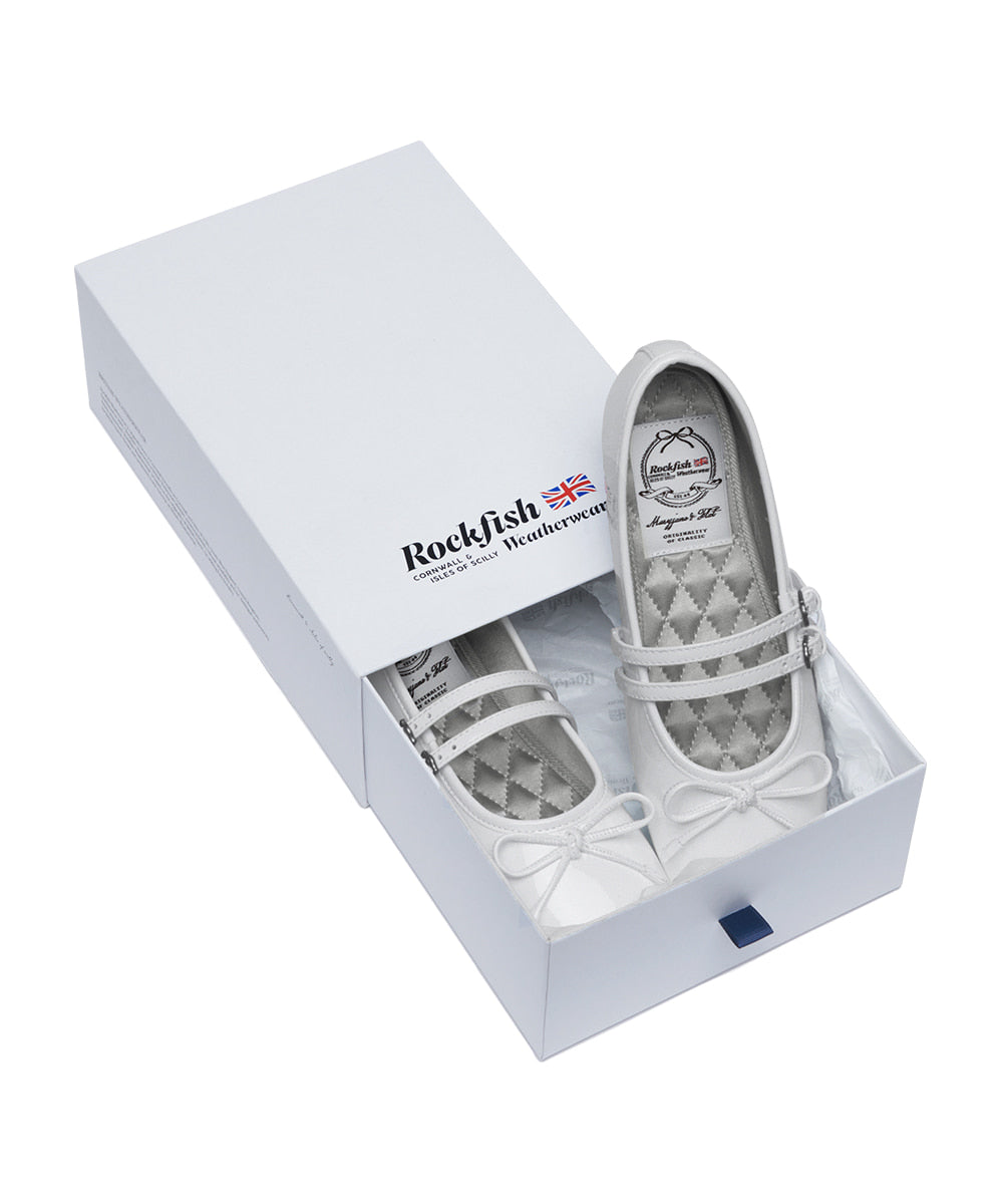 ROCKFISH WEATHERWEAR - SQUARE TOE TWO STRAP MARYJANES(ENAMEL) WHITE
