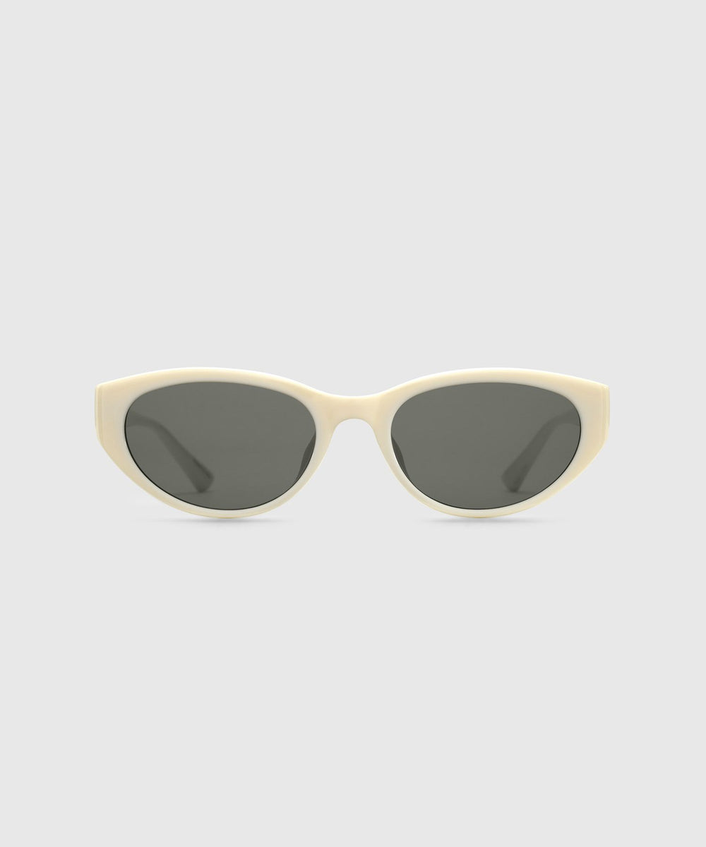 BLUE ELEPHANT - BIN ivory