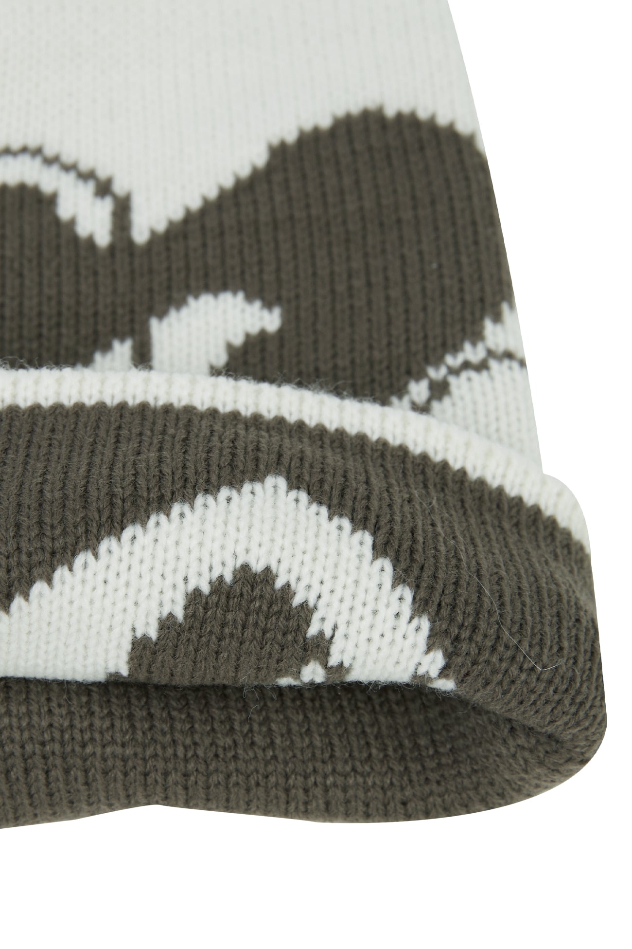 CERRIC -  LOGO HEART KNIT BEANIE / IVORY