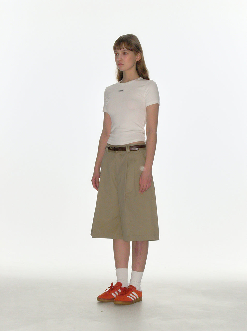 CRANK -  RIVET BERMUDA PANTS_BEIGE