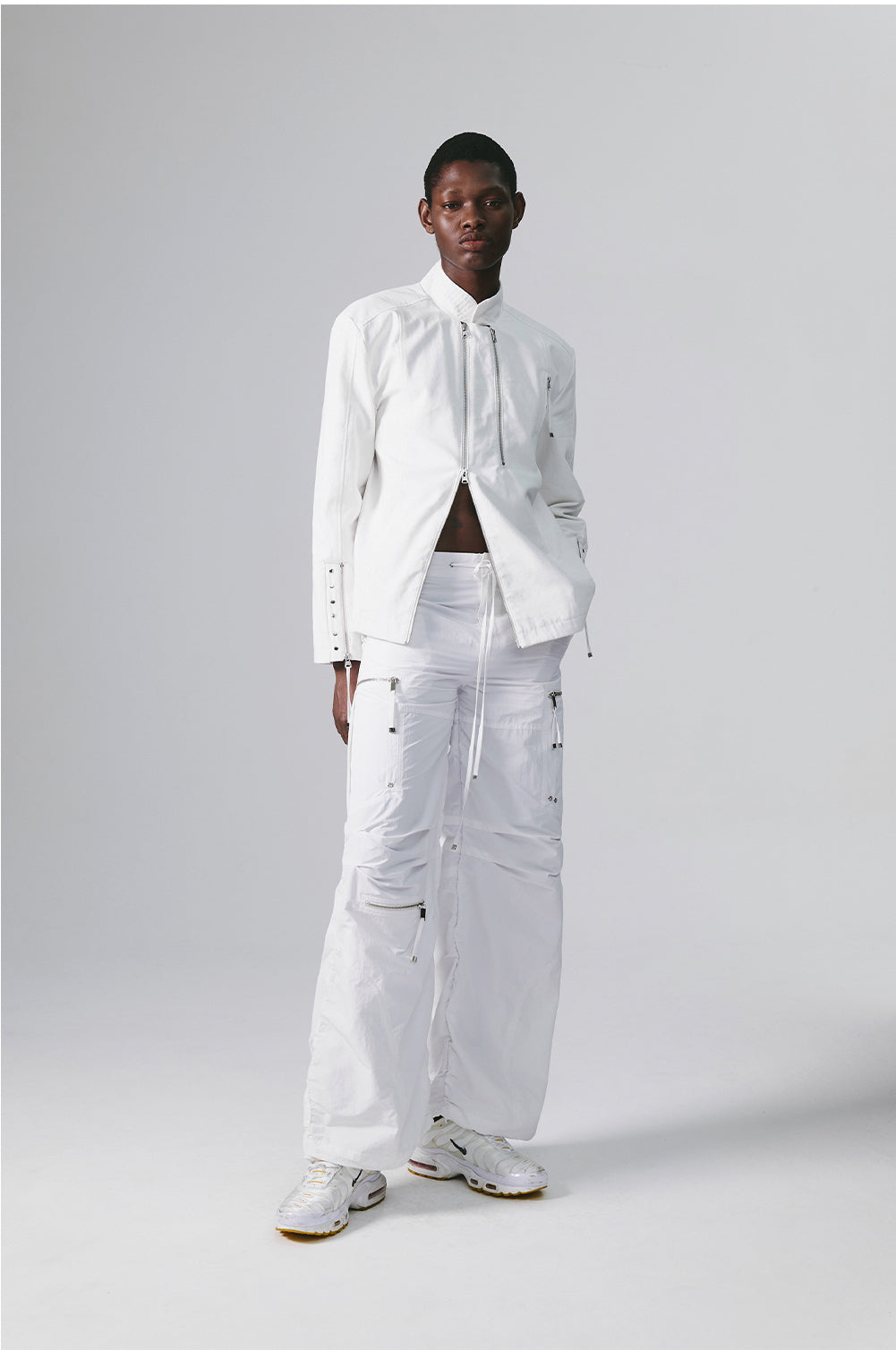 NACHE- PUCKERING JOGGER PANTS (UNISEX) WHITE