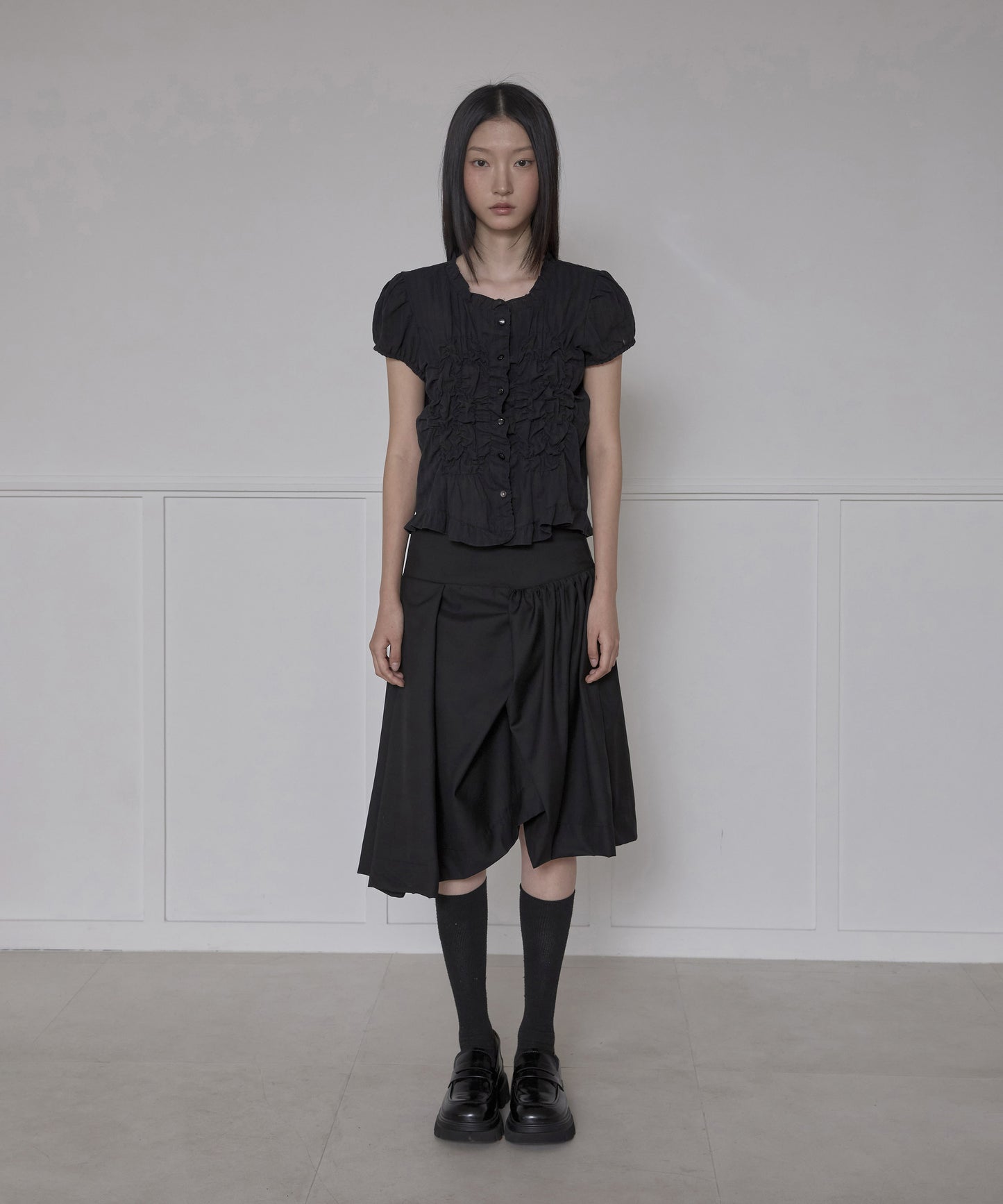 FLAREUP - Saya Frill Puff Blouse / Black