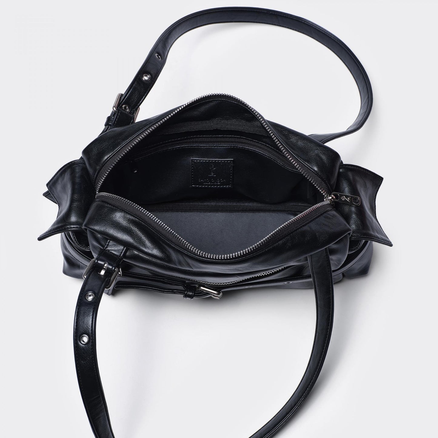 SAMO ONDOH - belt utility bag M baked black