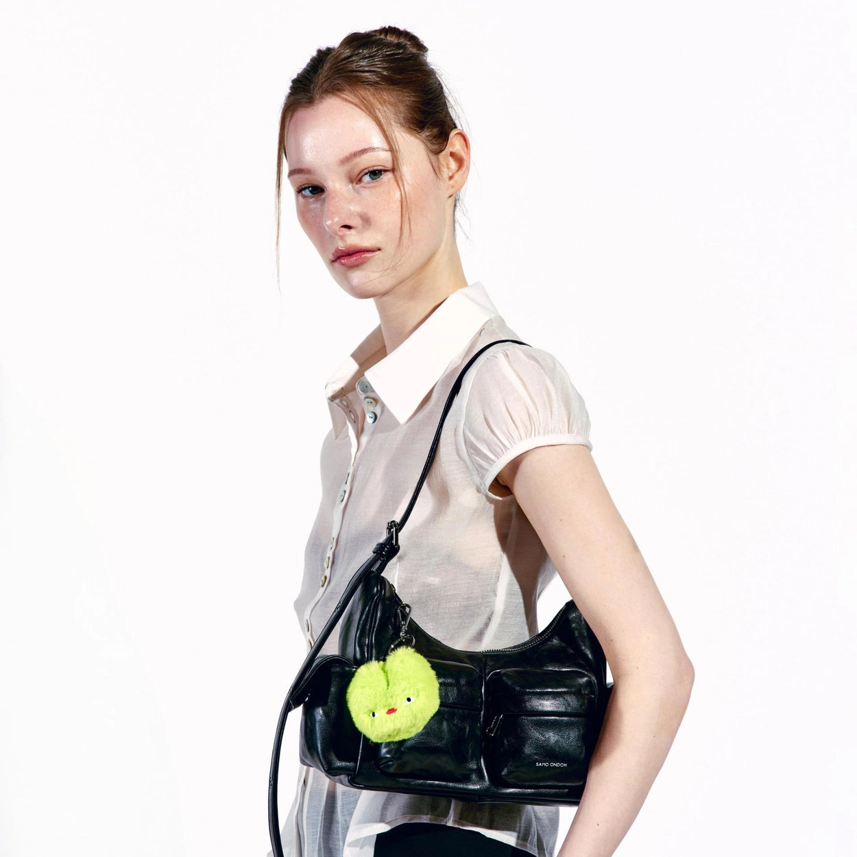 SAMO ONDOH - pocket mug bag M baked black