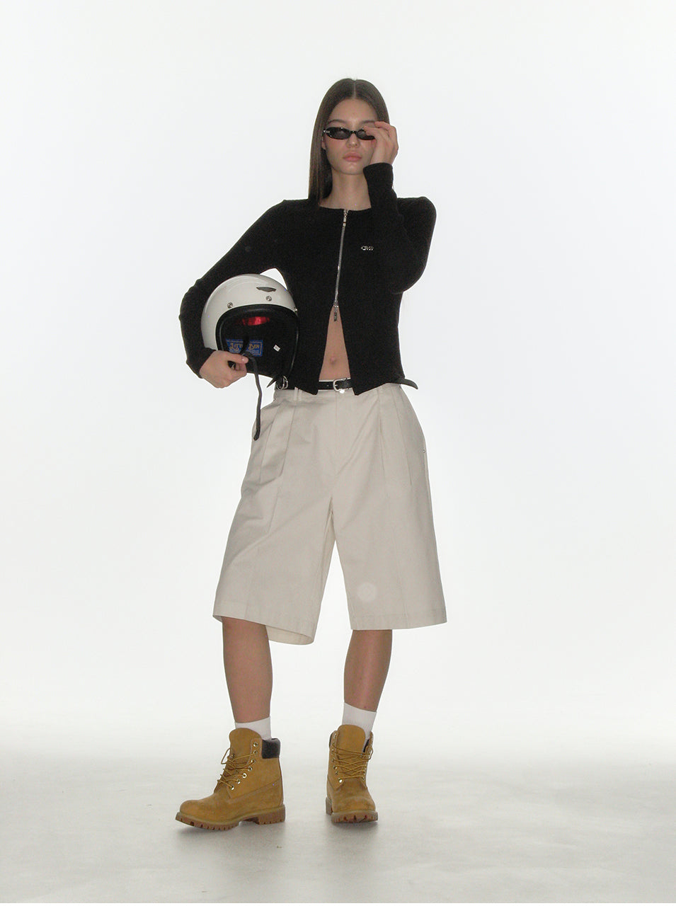 CRANK -  RIVET BERMUDA PANTS_CREAM