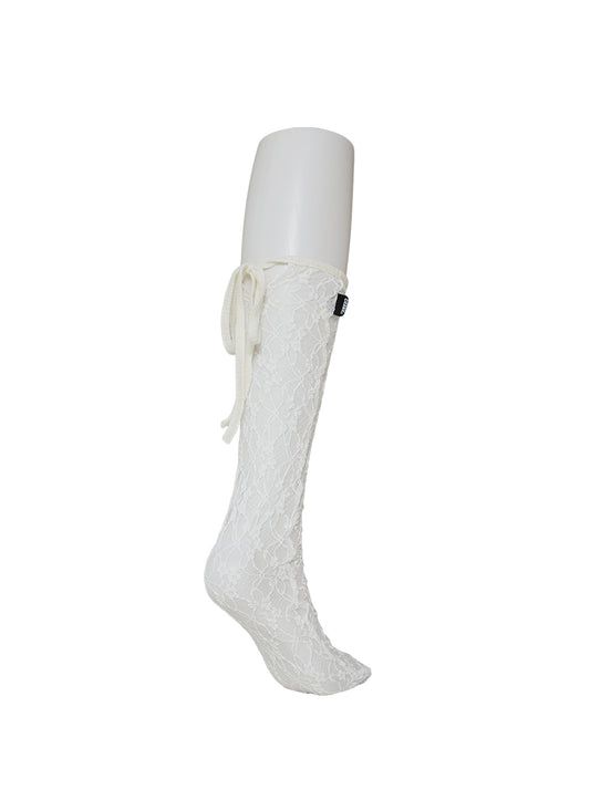 CRANK -  LACE STRING KNEE SOCKS_WHITE