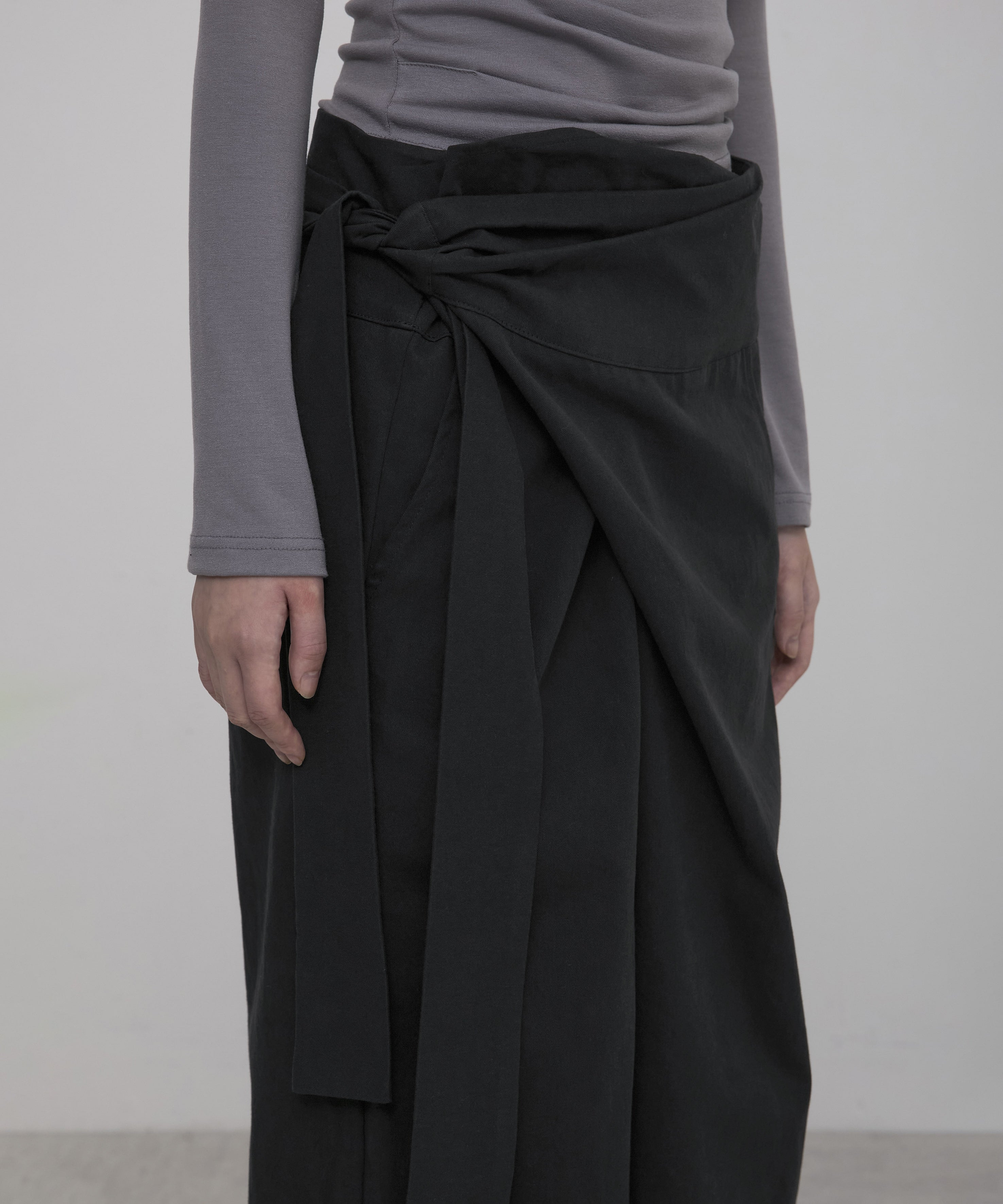 FLAREUP - Layered Wrap Trousers / Black – KORIAH