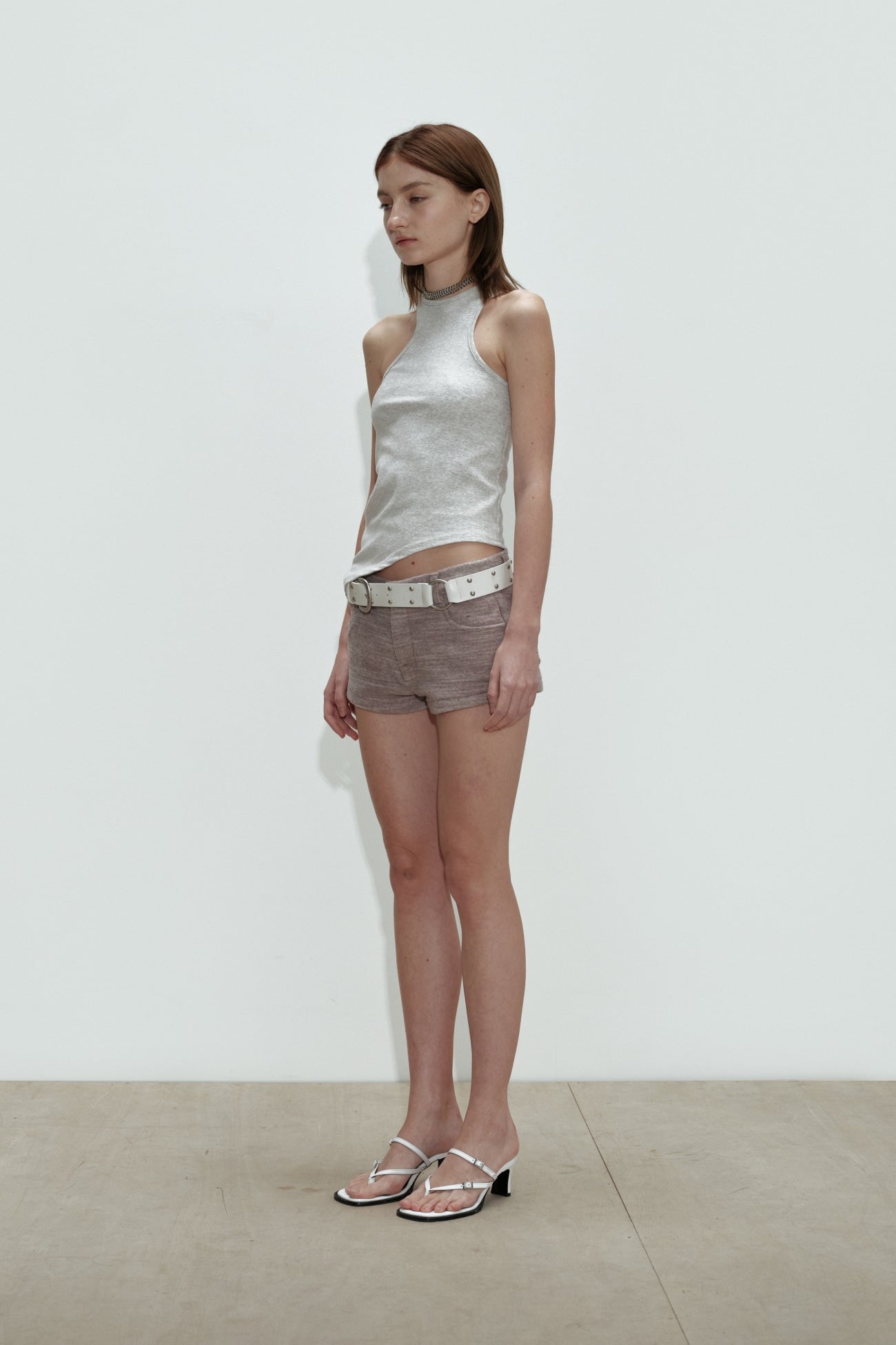 CERRIC -  ASYMMETRY SLEEVELESS / LIGHT GRAY