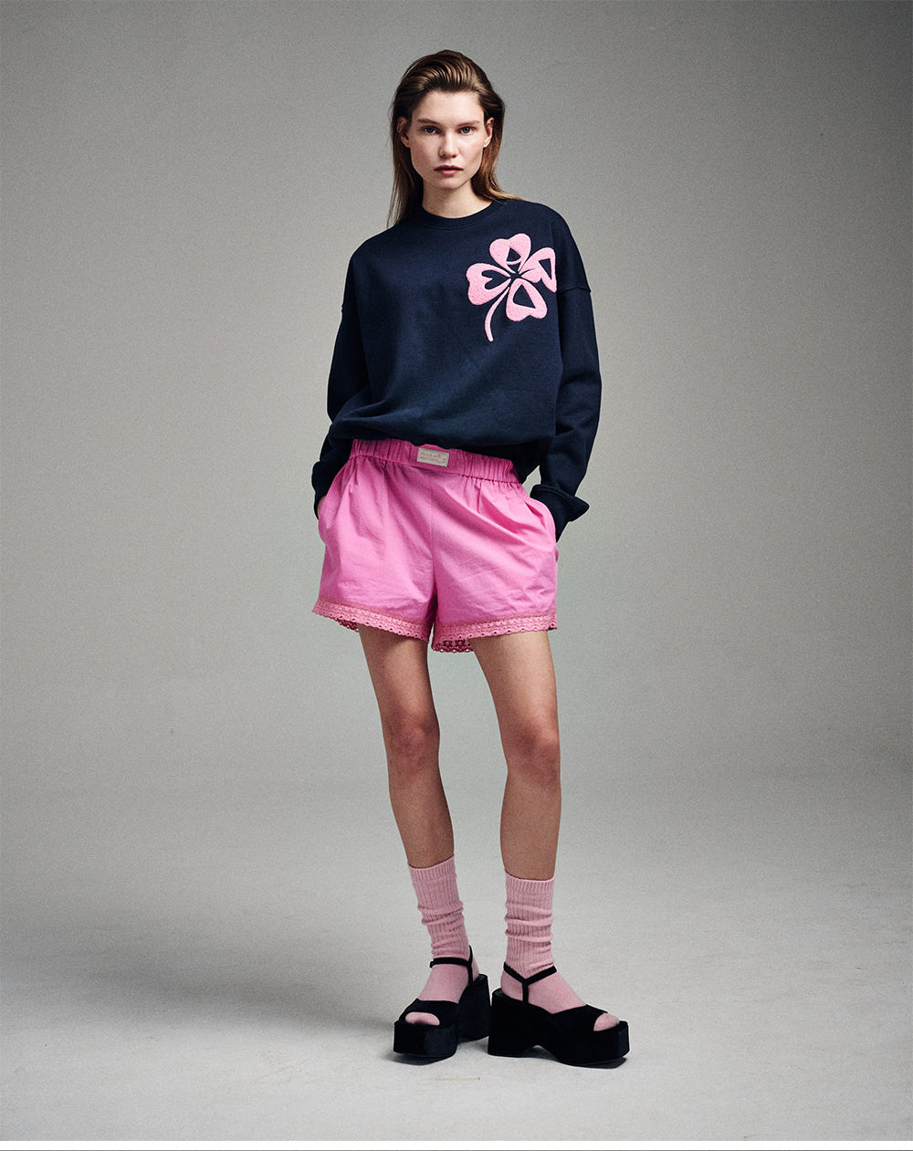 MARDI MERCREDI -  SWEATSHIRT CLOVERMARDI BOUCLE_NAVY PINK