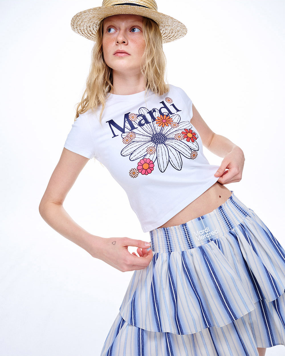 MARDI MERCREDI -  CROPPED TSHIRT FLOWERMARDI BLOSSOM_WHITE NAVY