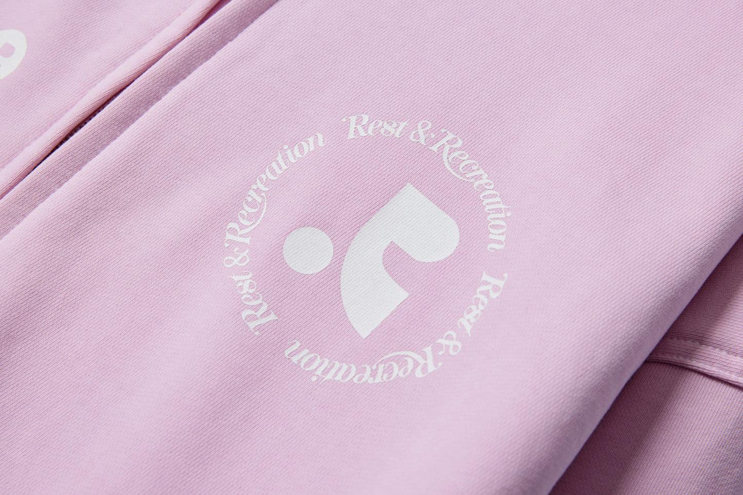 REST & RECREATION -  RR LOGO STITCH ZIP-UP HOODIE - PINK