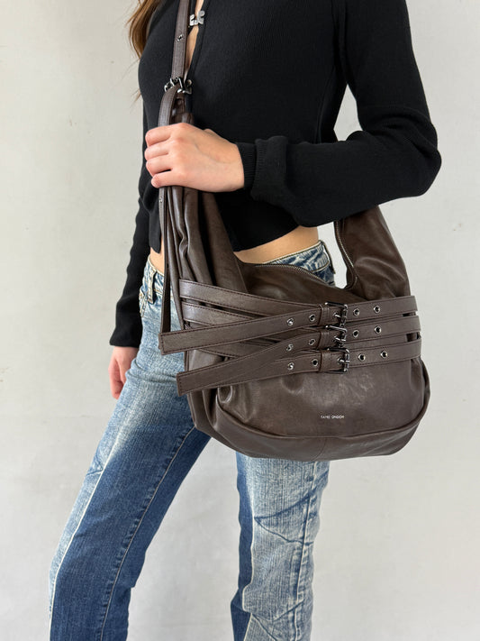 SAMO ONDOH - belt apple sling bag L brushed chocolate (DISPATCH IN 48HRS)