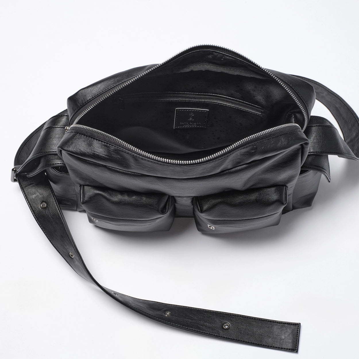 SAMO ONDOH - Cross Utility Bag M Nappa Matt Black