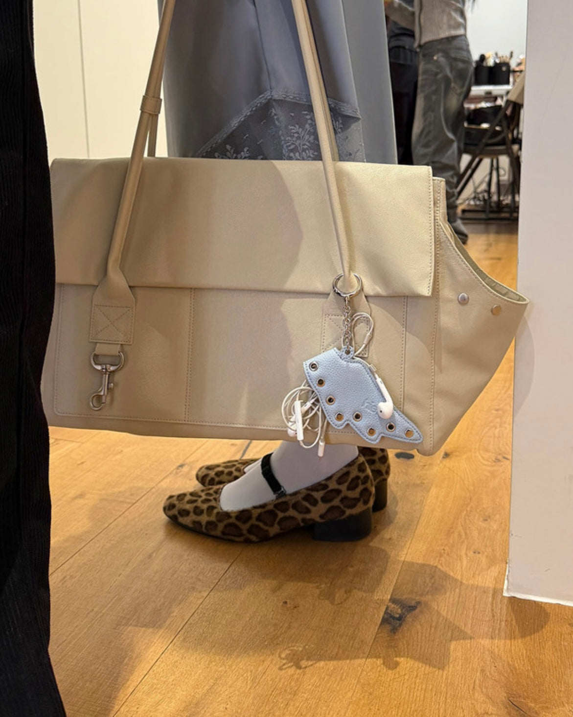 HIETA - Ellie Angel Keyring / Icy Blue