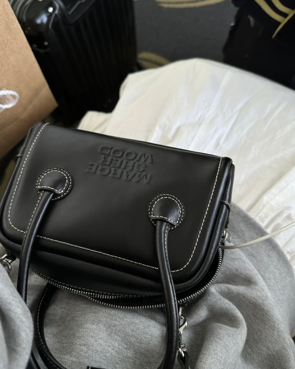 SOFT TOTE MINI black plain
