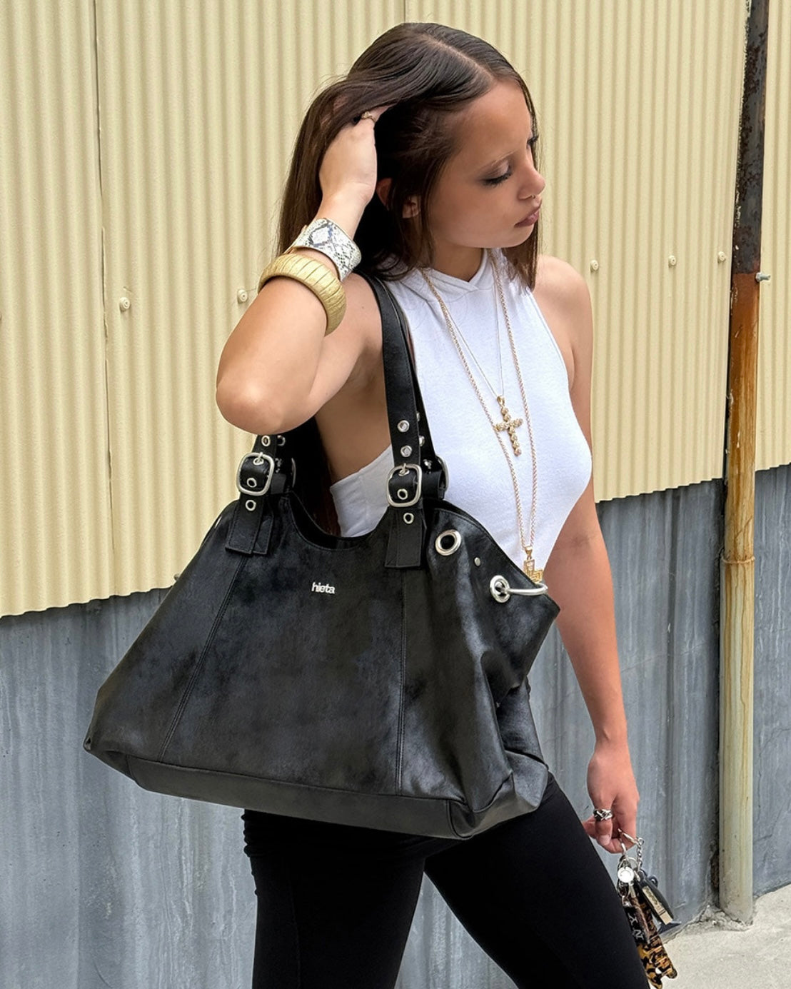 HIETA - Becky / Black