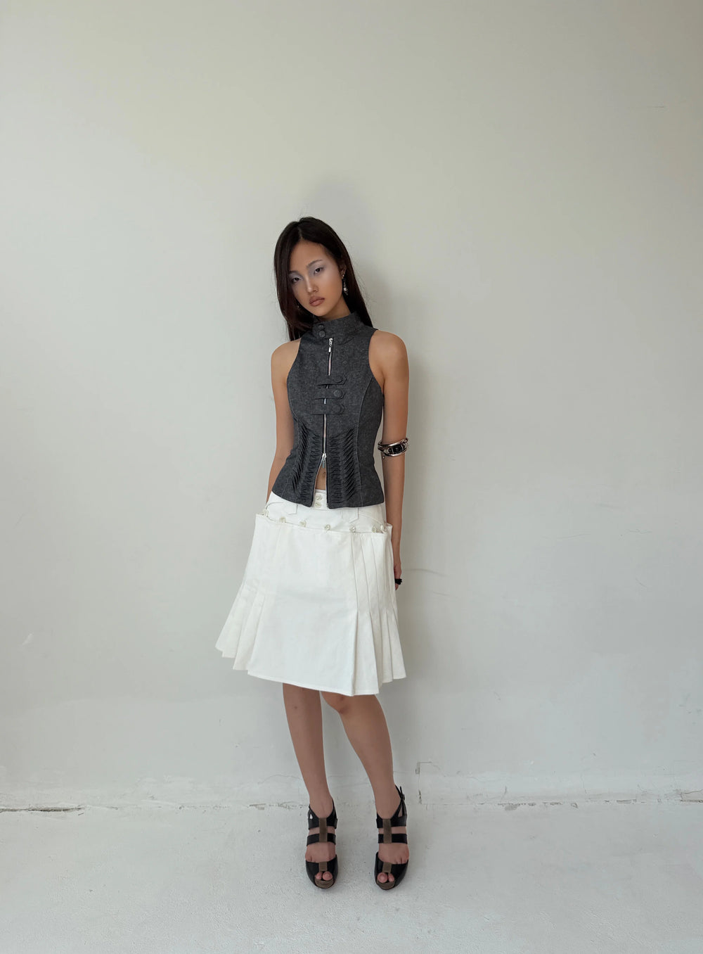 INTO.EIGHT - FACADE SKIRT / White