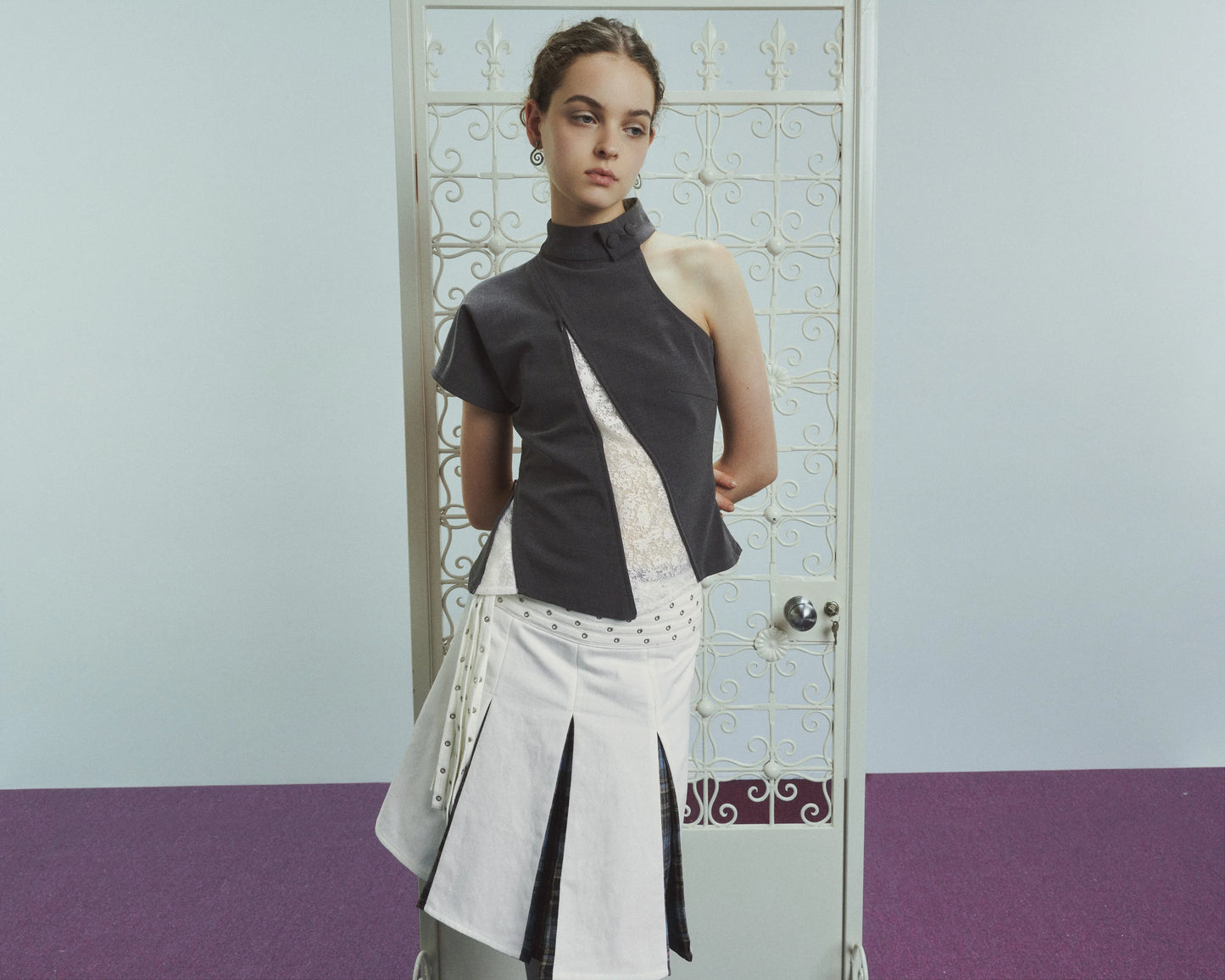 INTO.EIGHT - GALLERY SKIRT (Dispatch in 48hrs)