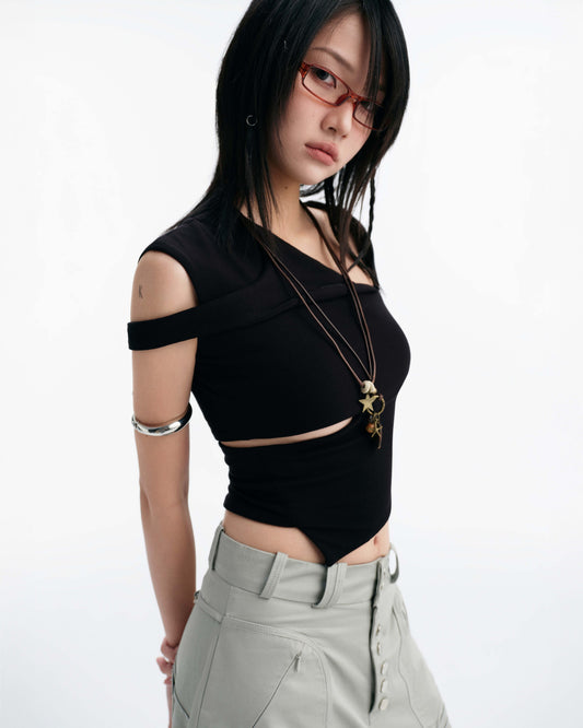 BUNNY HILL CONCEPT - REMI TOP BLACK (Dispatch in 48hrs)