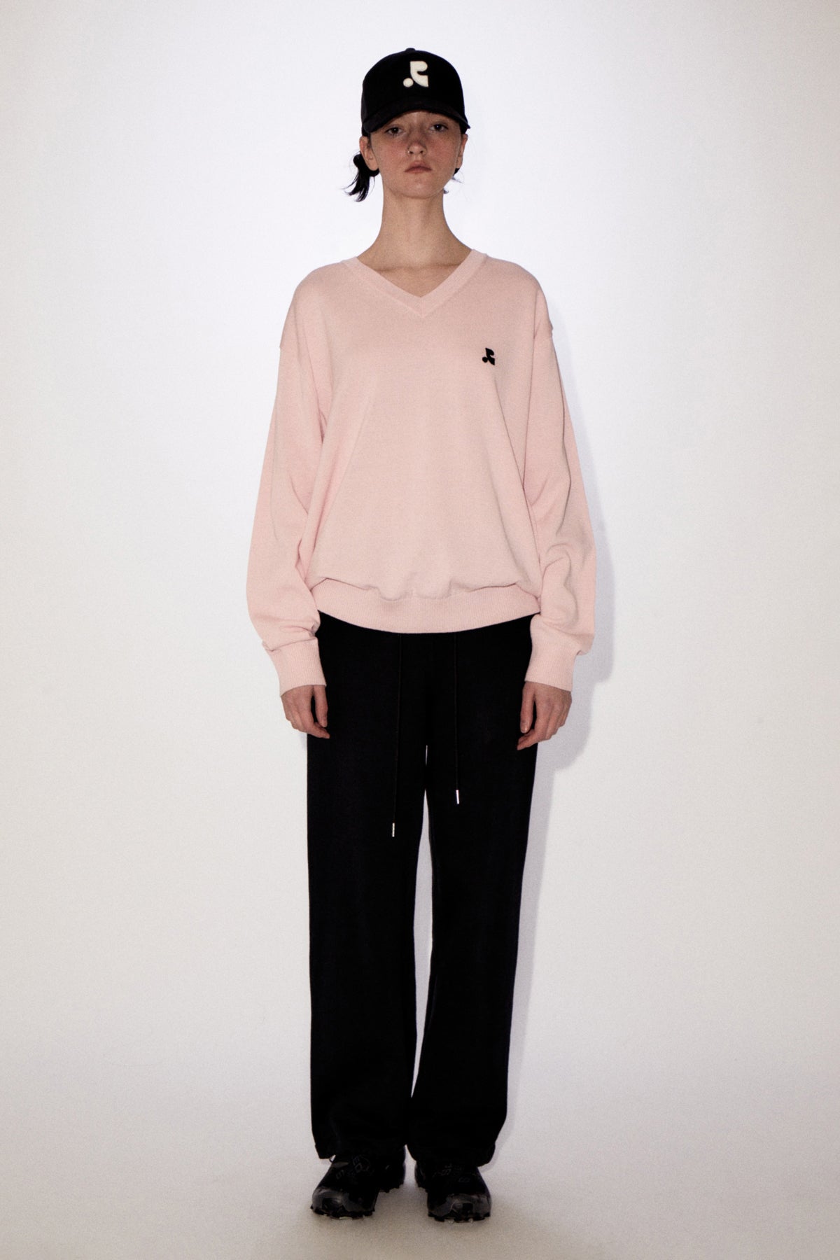 REST & RECREATION -  RR LOGO OVERSIZE V NECK TOP - PINK