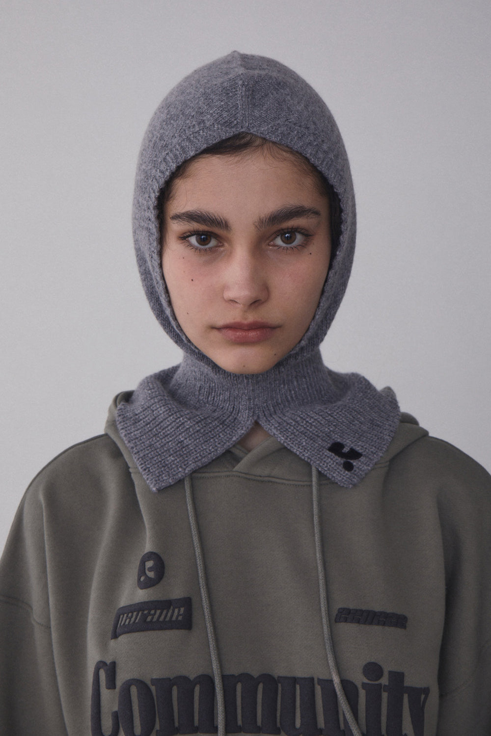 REST & RECREATION -  RR LOGO BALACLAVA - GREY