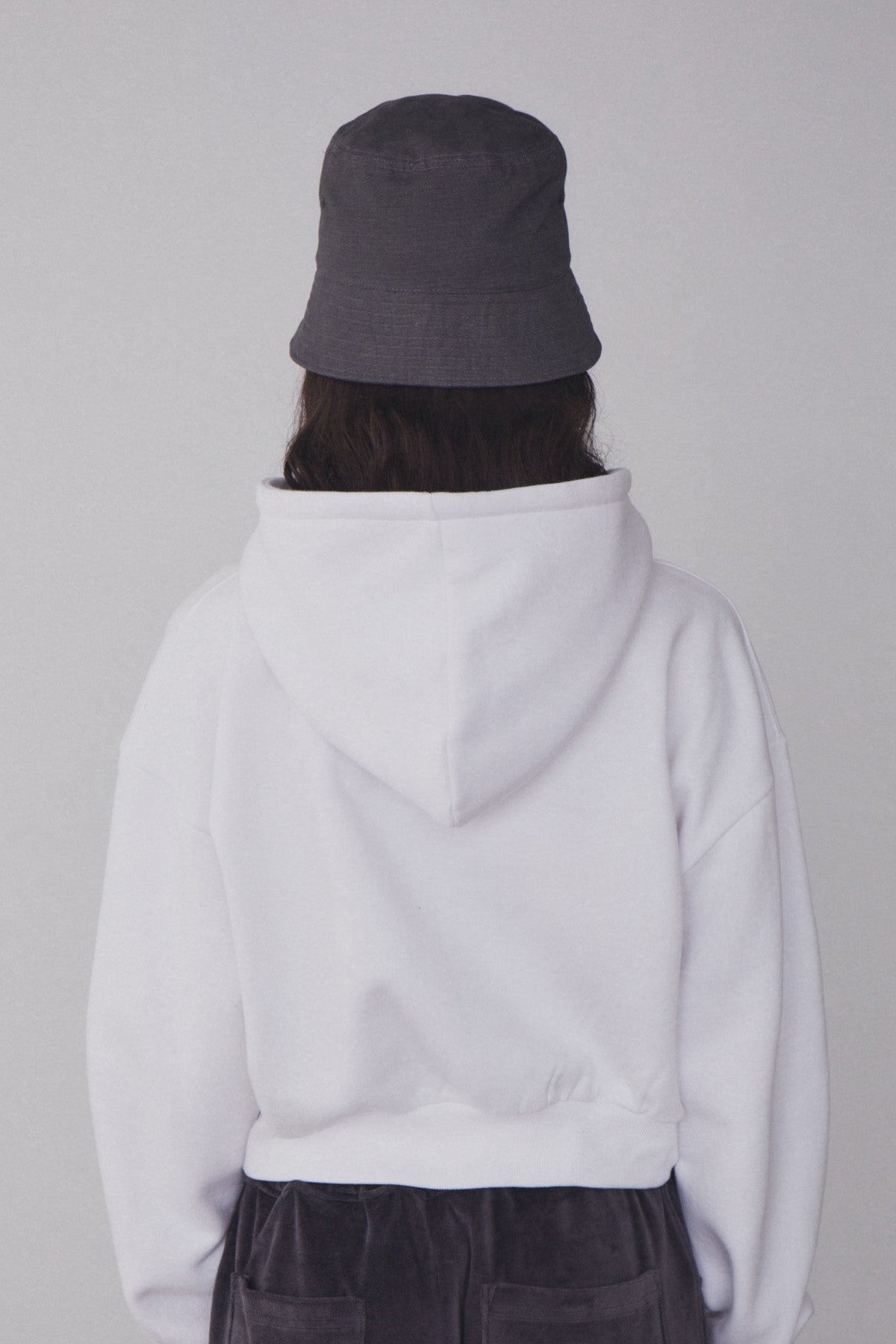 REST & RECREATION -  RR LOGO WASHED BUCKET HAT - CHARCOAL