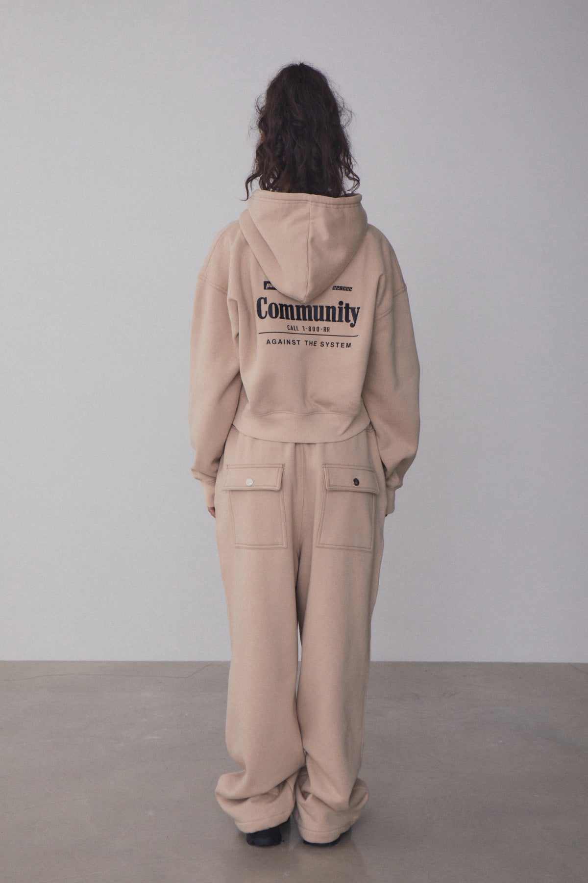 REST & RECREATION -  RR STITCH JOGGER PANTS - BEIGE