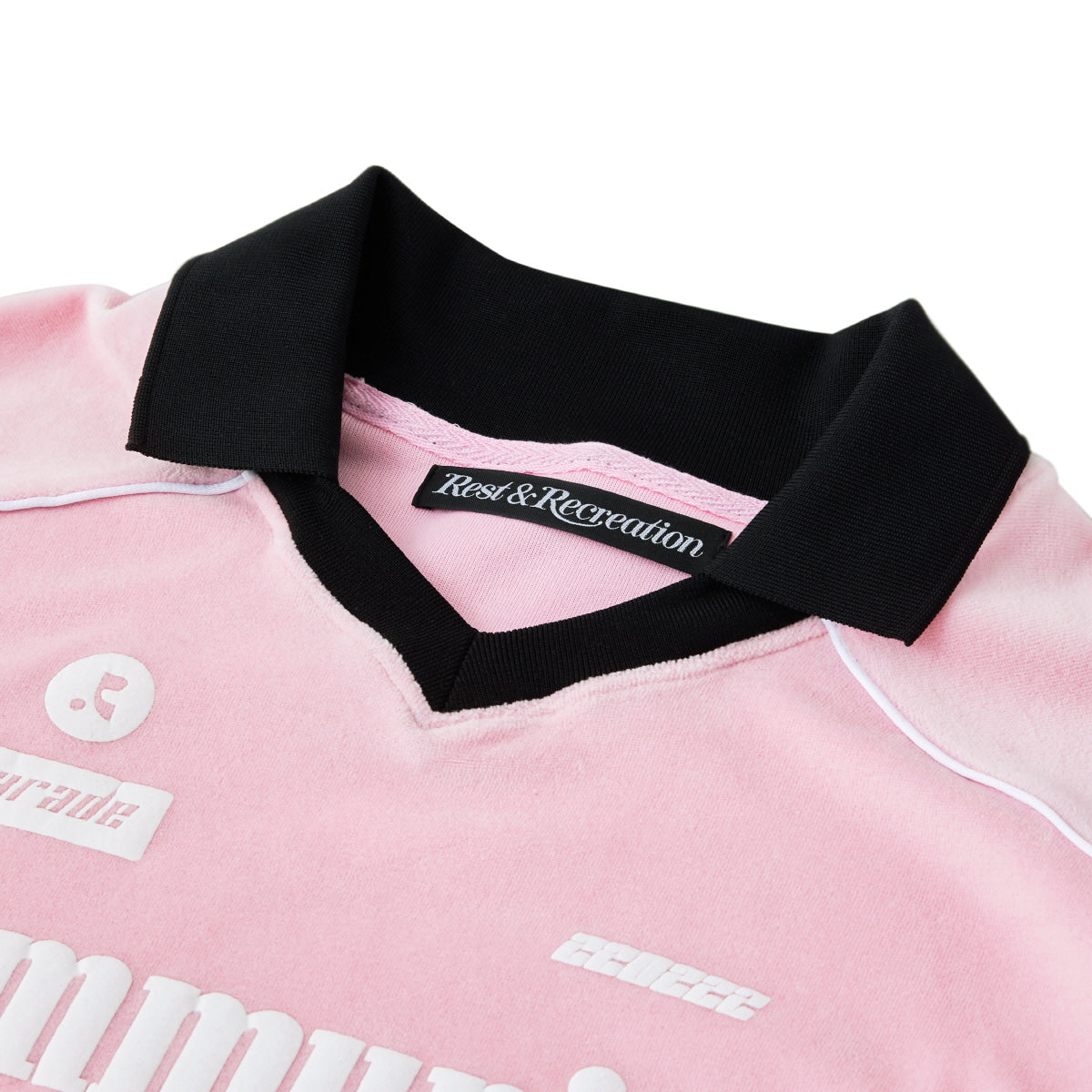 REST & RECREATION -  RR VELVET UNIFORM T-SHIRTS - PINK