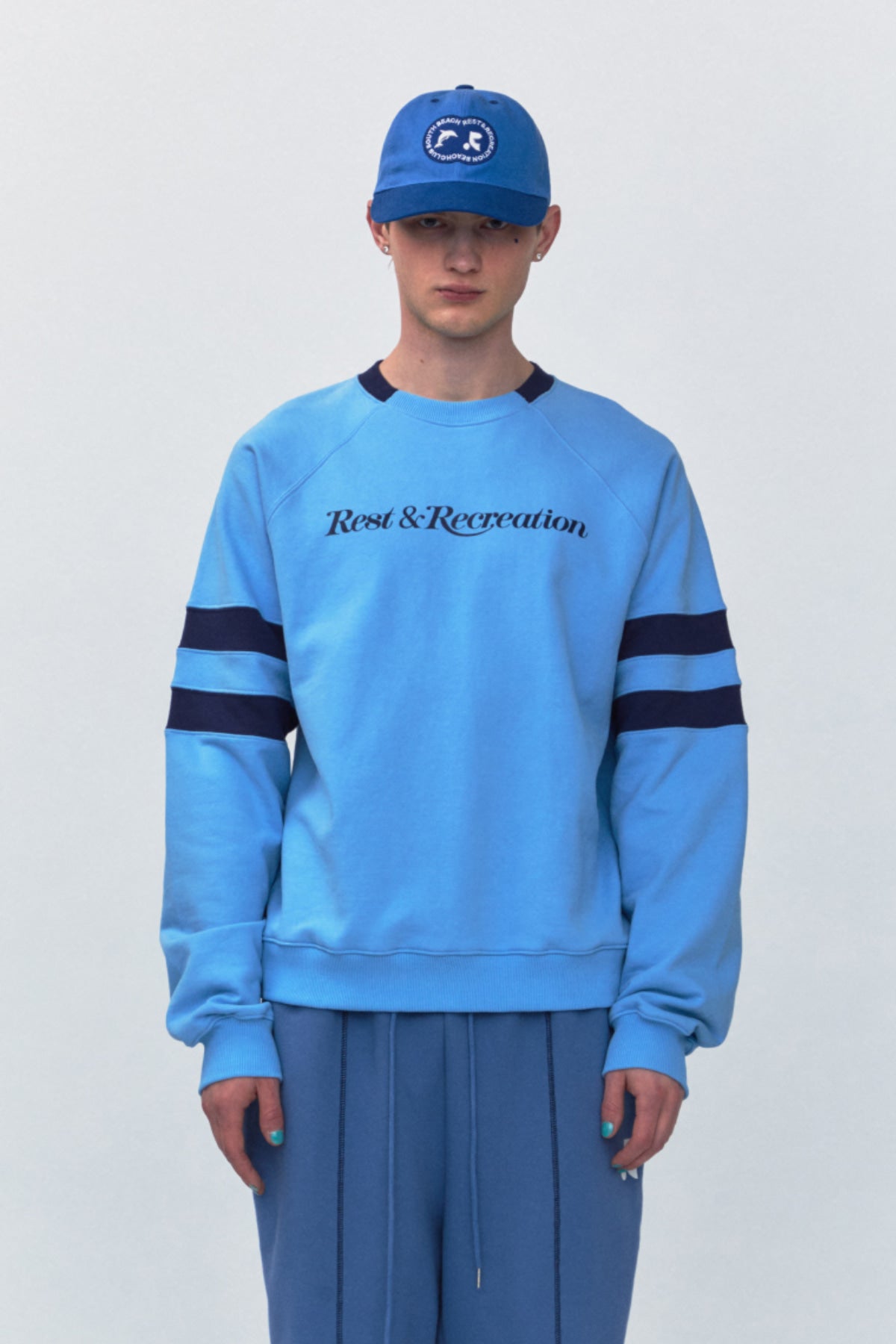 REST & RECREATION -  RR OVERSIZED RAGLAN SWEATSHIRT（ 3 colour）