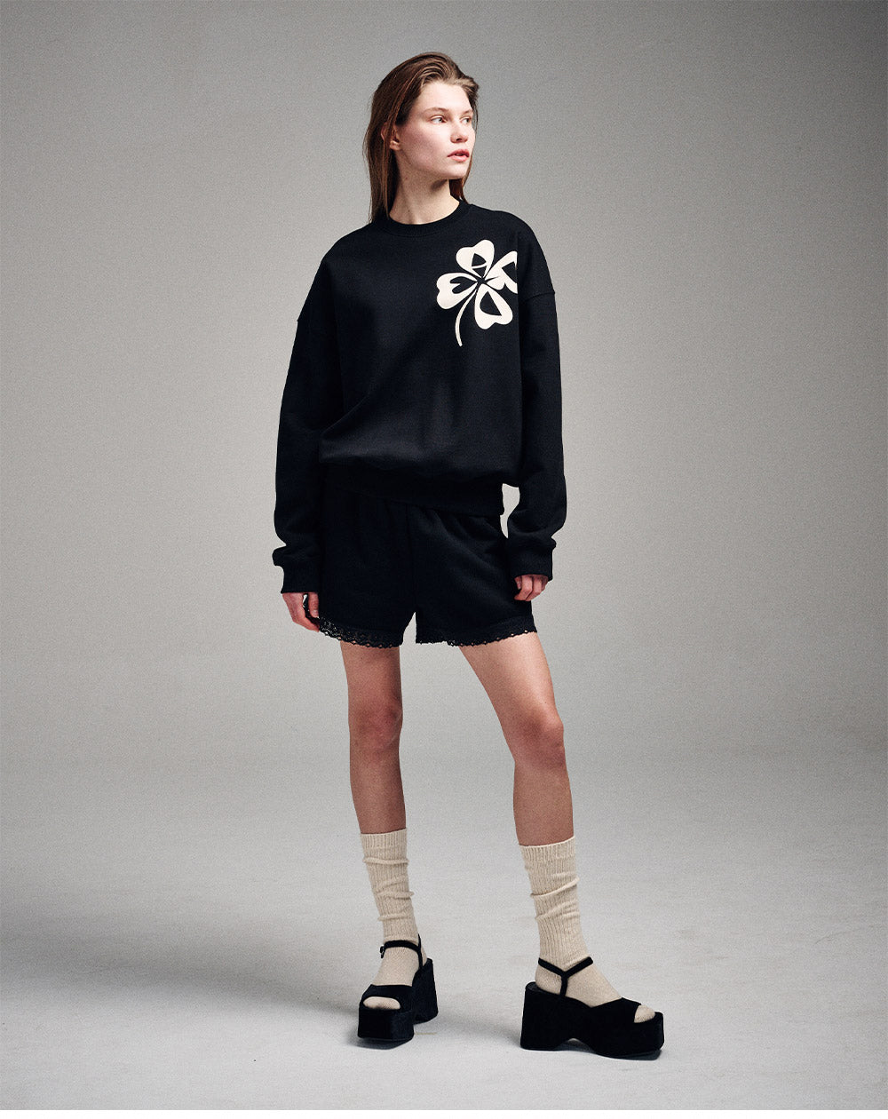 MARDI MERCREDI -  SWEATSHIRT CLOVERMARDI_BLACK CREAM