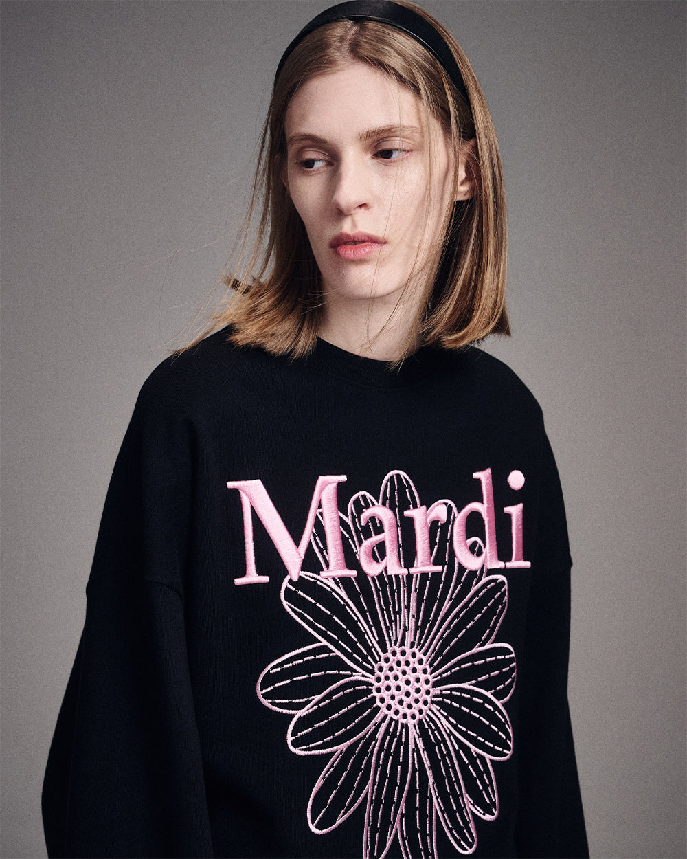 MARDI MERCREDI -  SWEATSHIRT FLOWERMARDI NEEDLEWORK_BLACK PINK