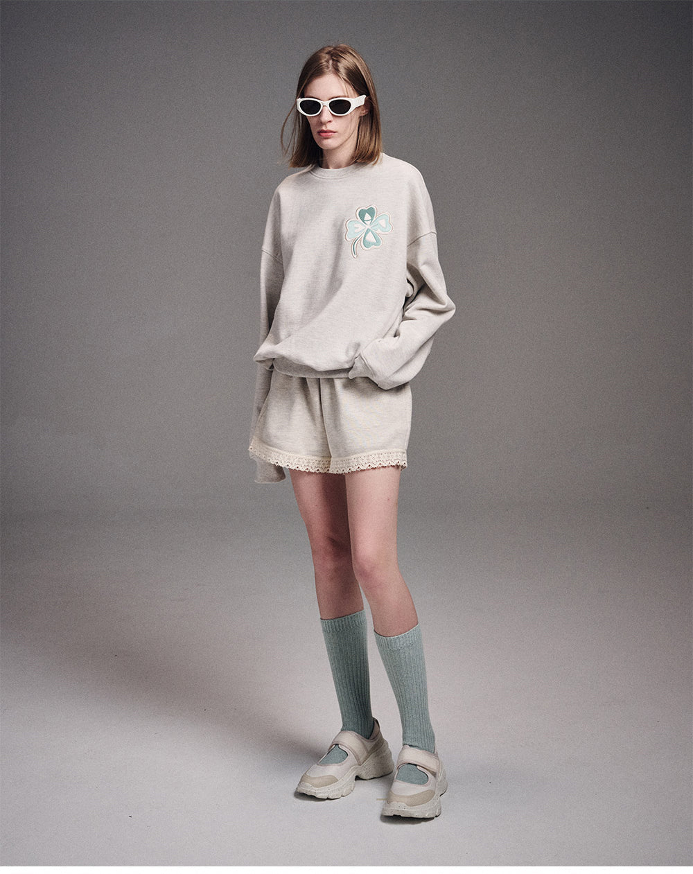 MARDI MERCREDI -  SWEATSHIRT CLOVERMARDI SATIN_OATMEAL MINT