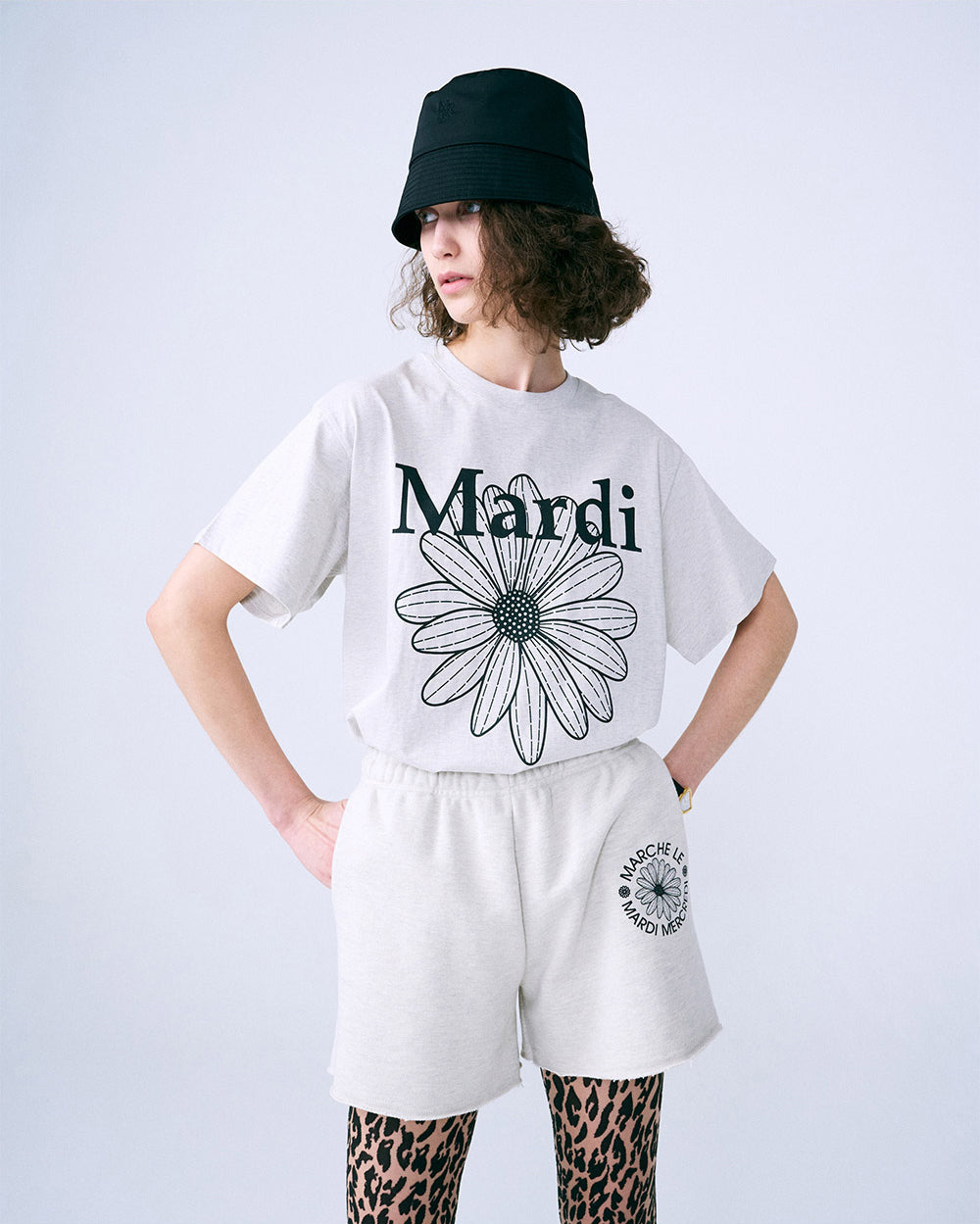 MARDI MERCREDI -  TSHIRT FLOWERMARDI_OATMEAL BLACK