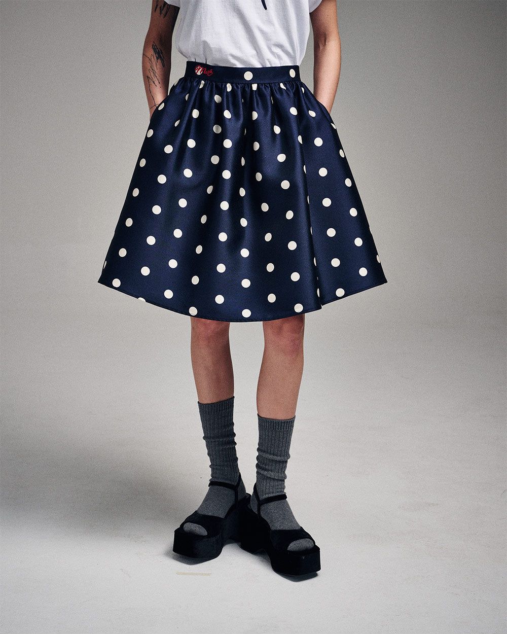 MARDI MERCREDI -  VOLUME MIDI SKIRT CRAPE DOT_NAVY