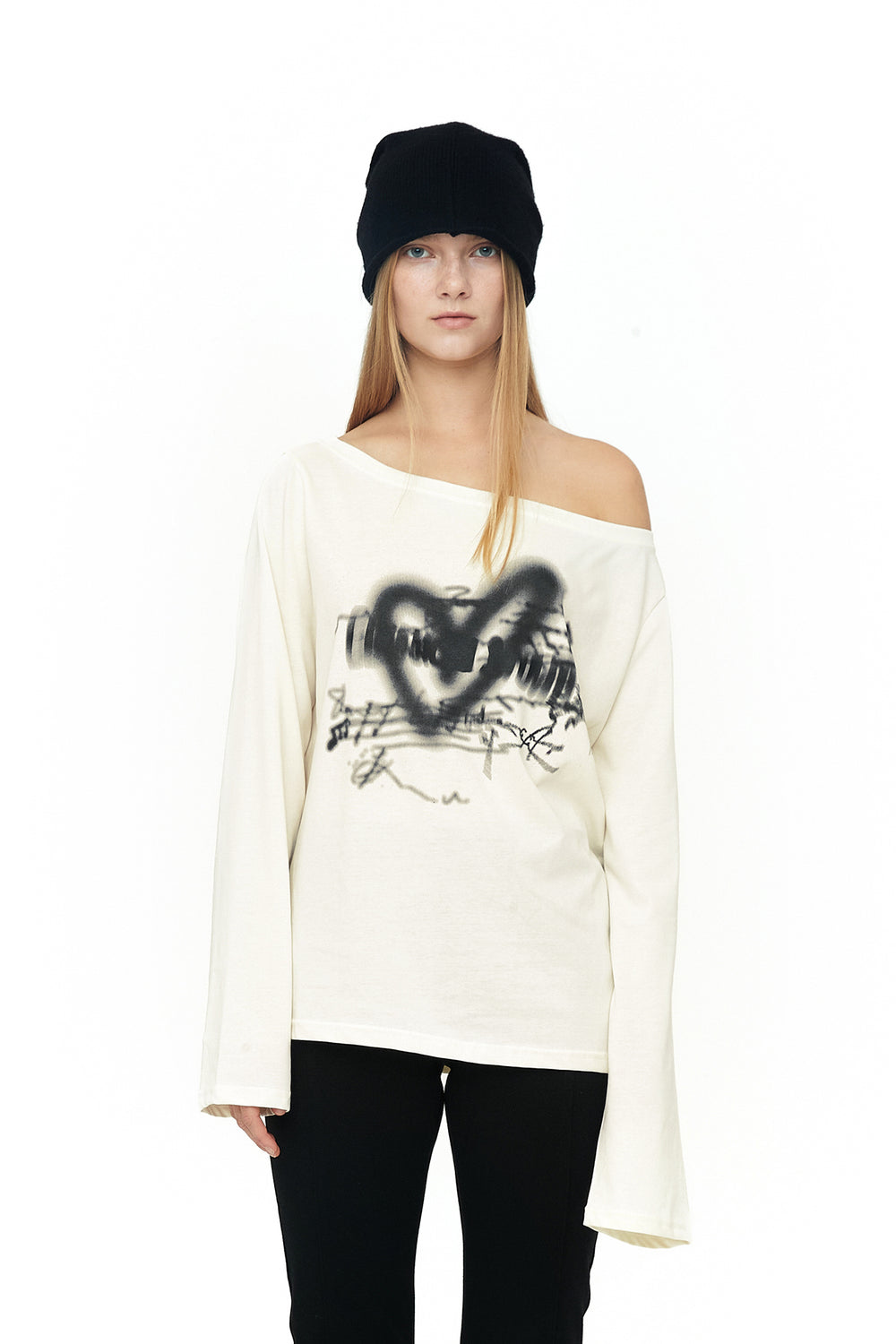 CERRIC -  HEART BOAT NECK TOP / IVORY