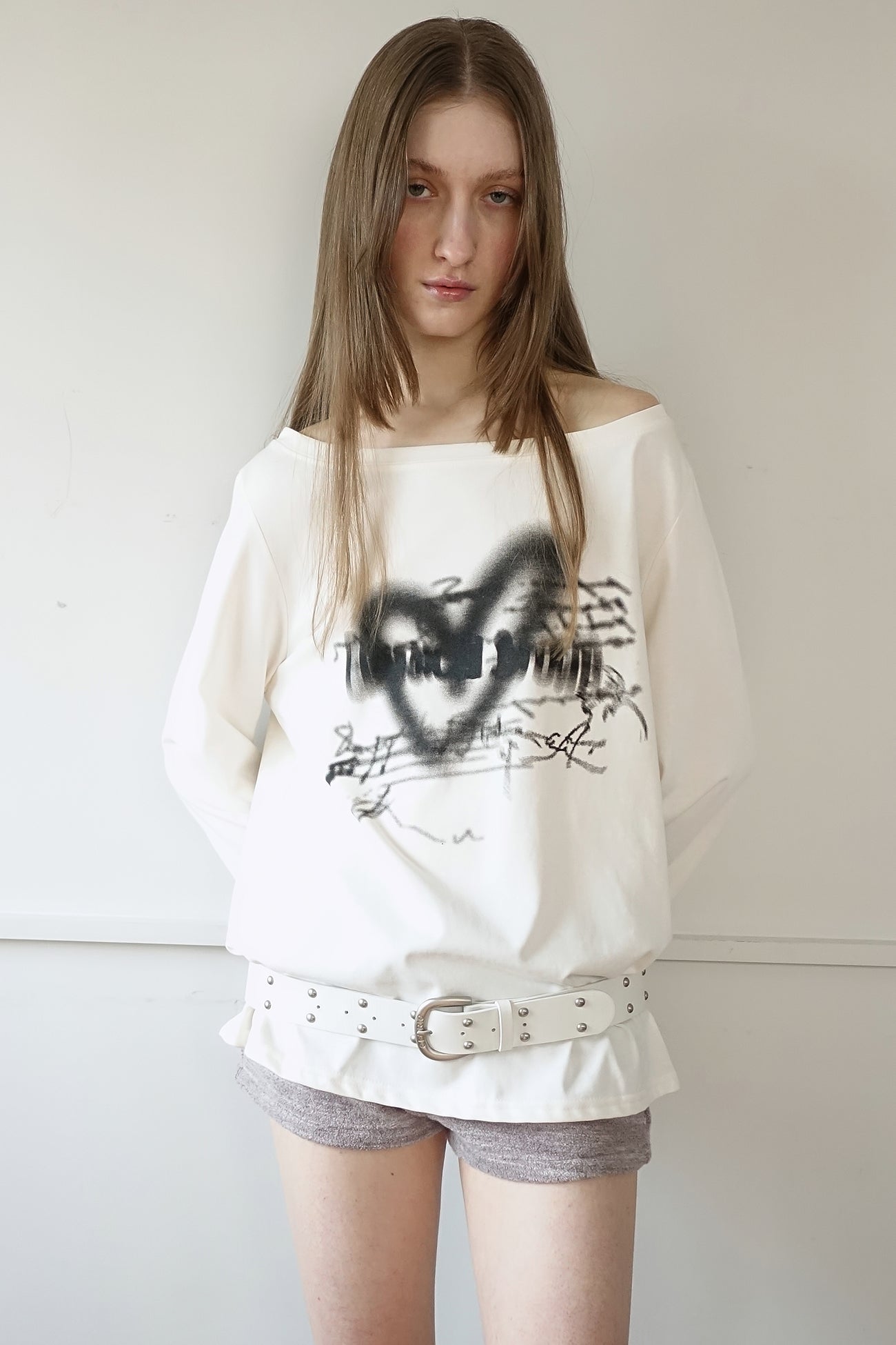 CERRIC -  HEART BOAT NECK TOP / IVORY