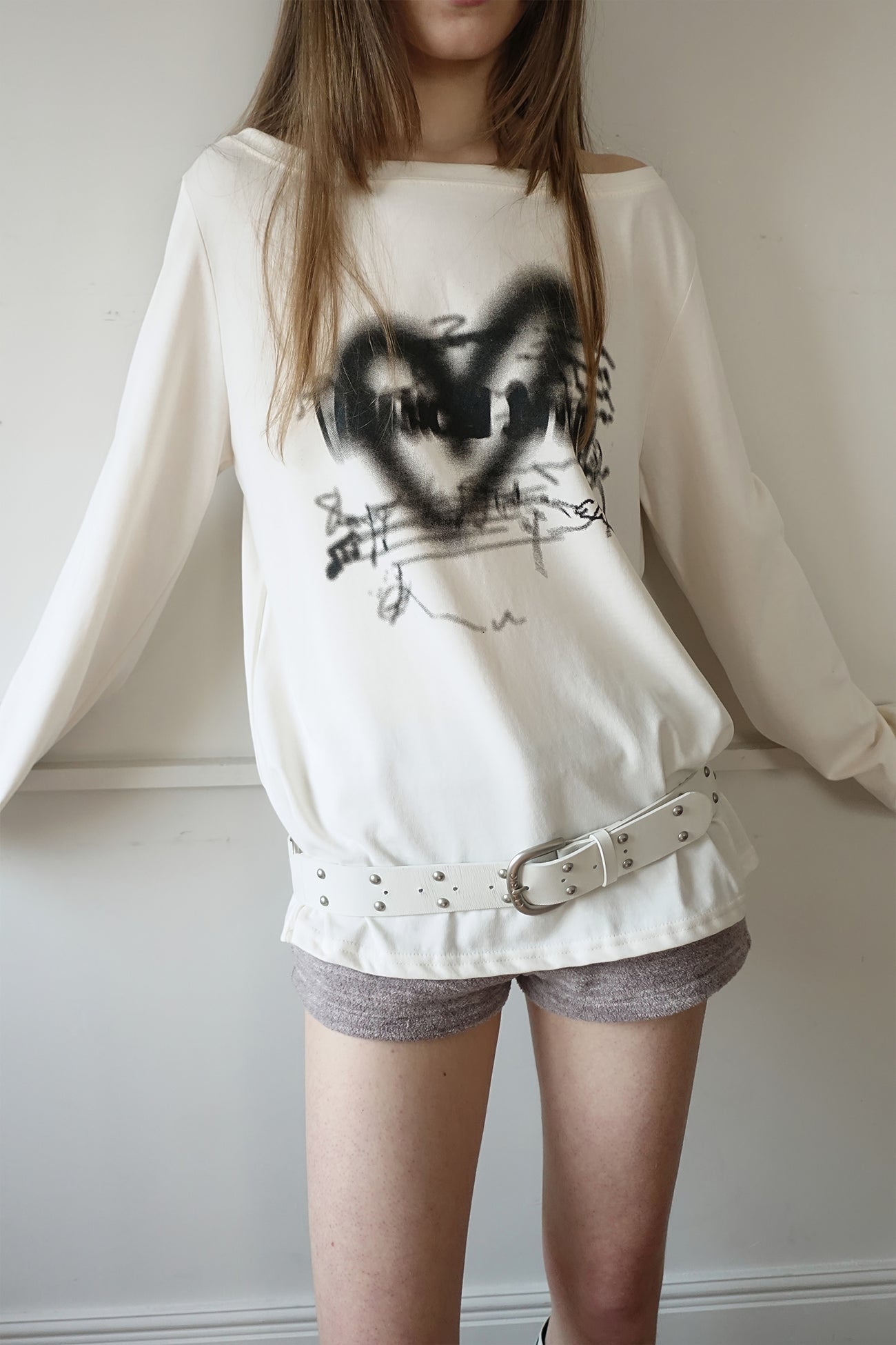 CERRIC -  HEART BOAT NECK TOP / IVORY