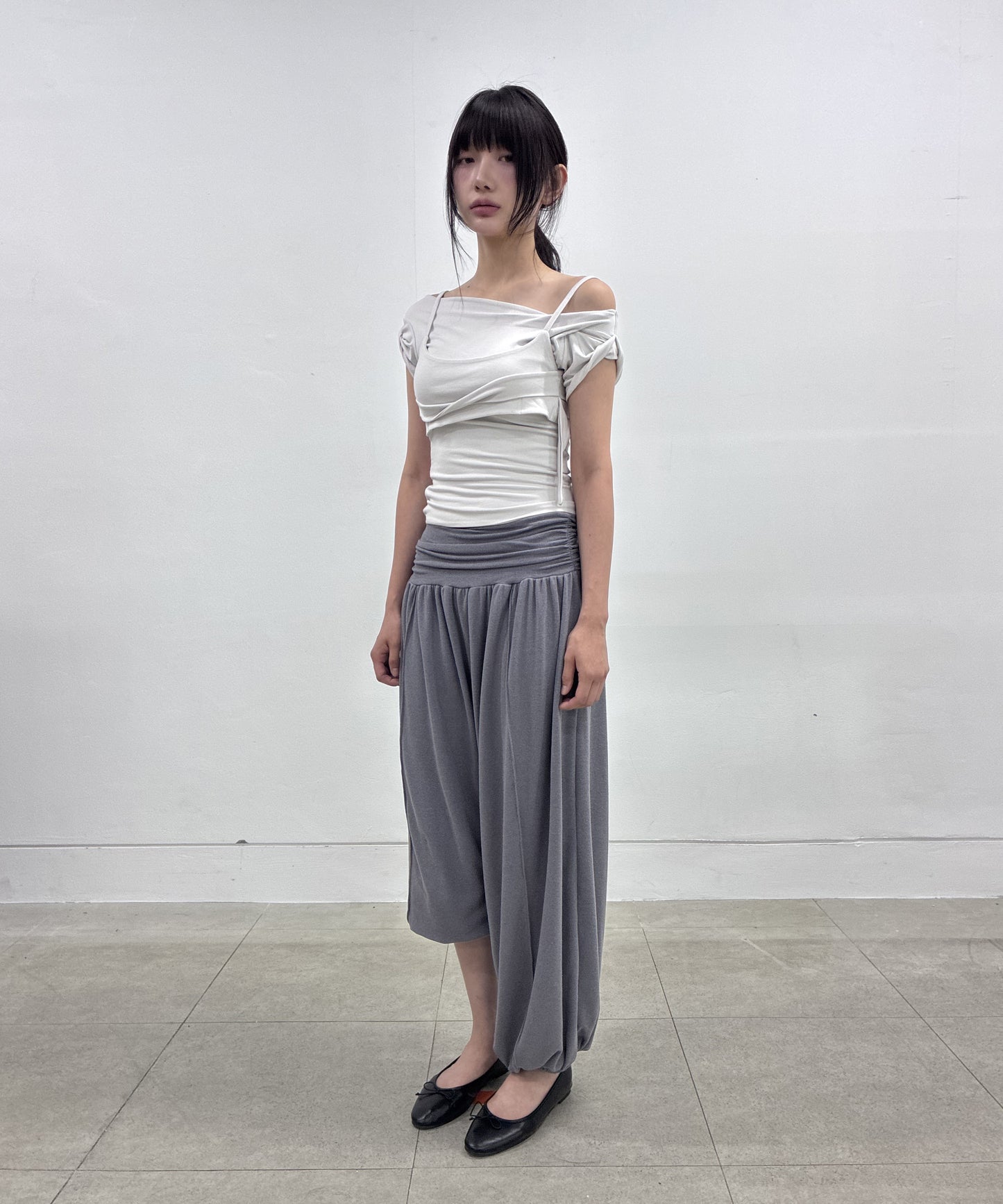 FLAREUP - Wide Capri Pants / Dark Gray