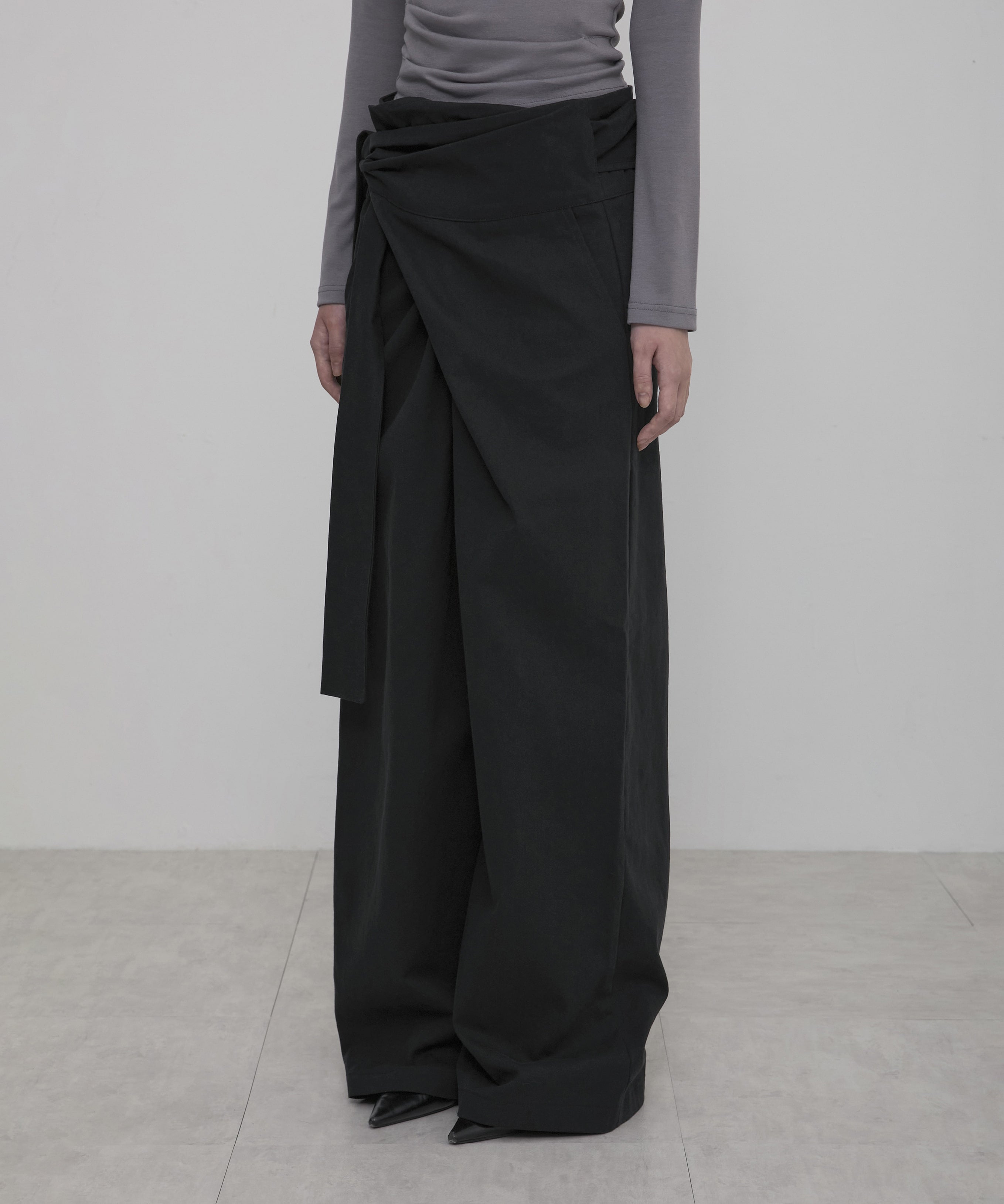 FLAREUP Layered Wrap Trousers Black ブラック FLAREUP - Layered Wrap Trousers / Black – KORIAH