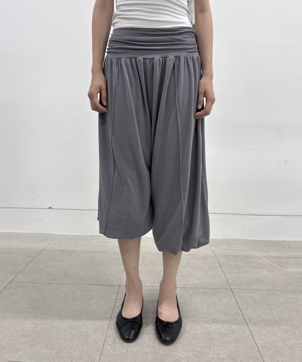 FLAREUP - Wide Capri Pants / Dark Gray